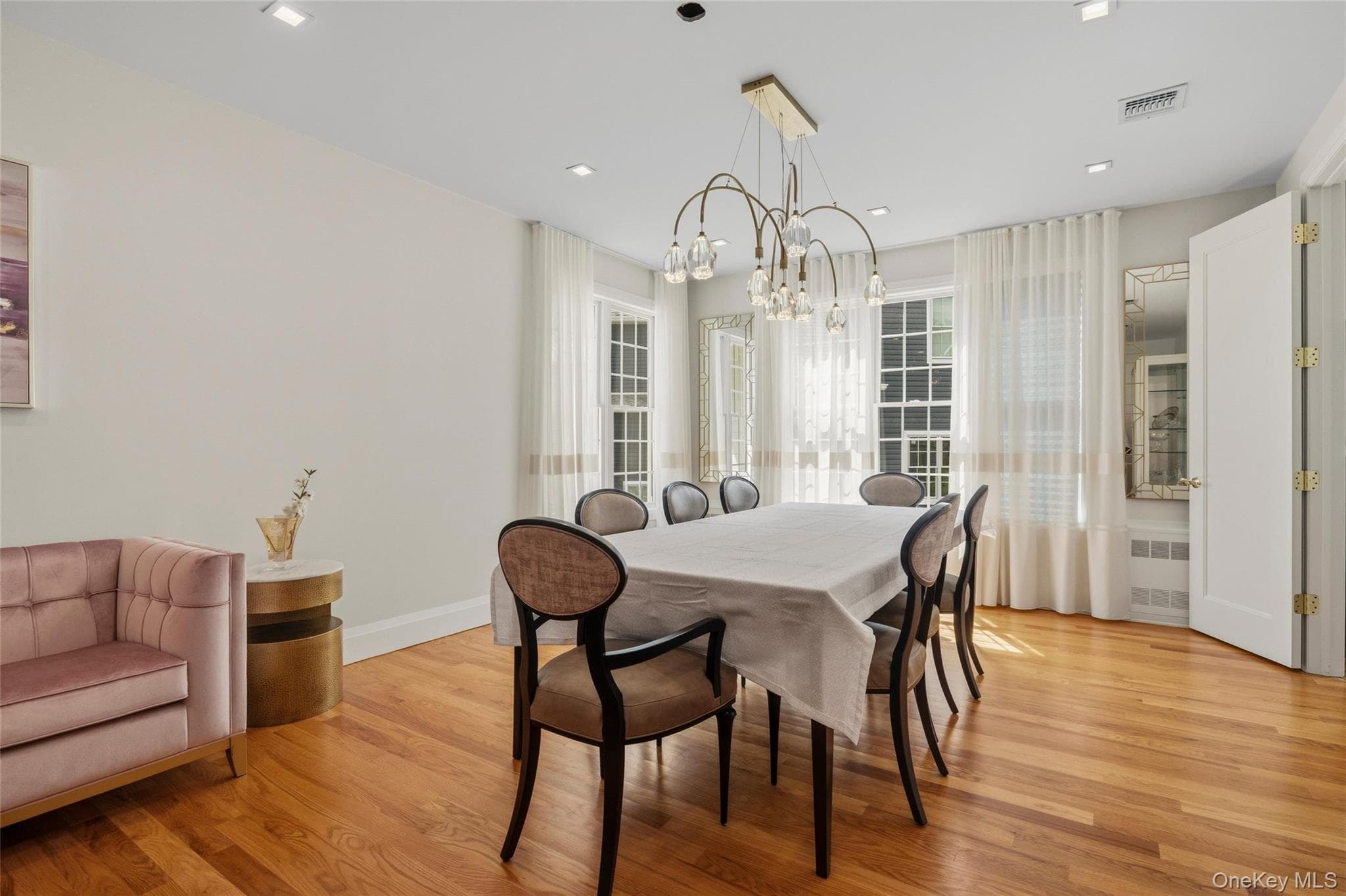 14 Van Arsdale Road thumbnail 9