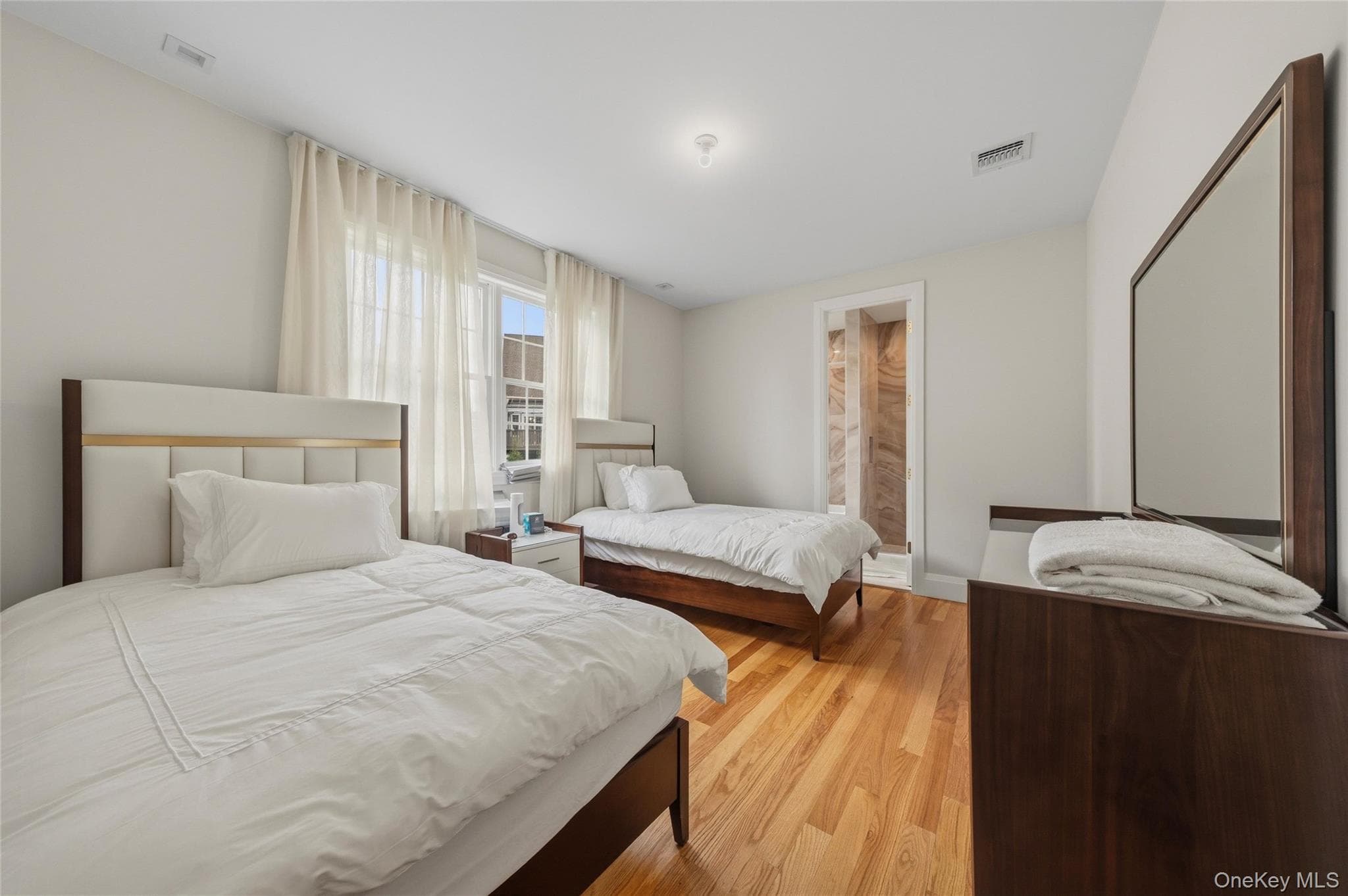 14 Van Arsdale Road thumbnail 31