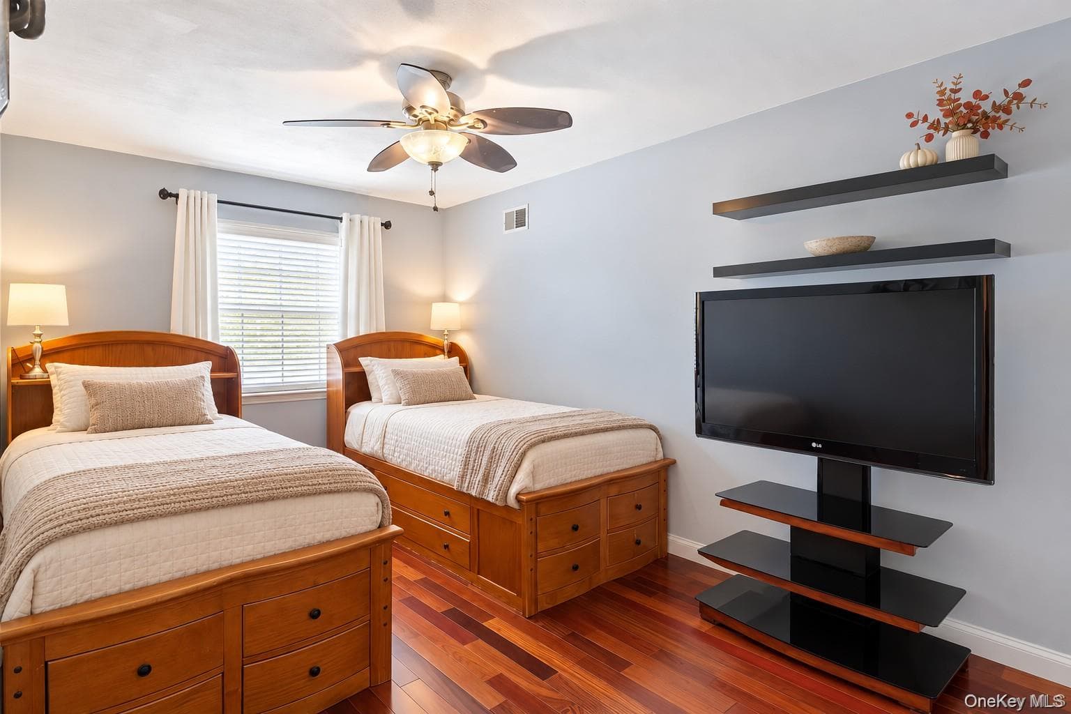 126 Beacon Lane thumbnail 14