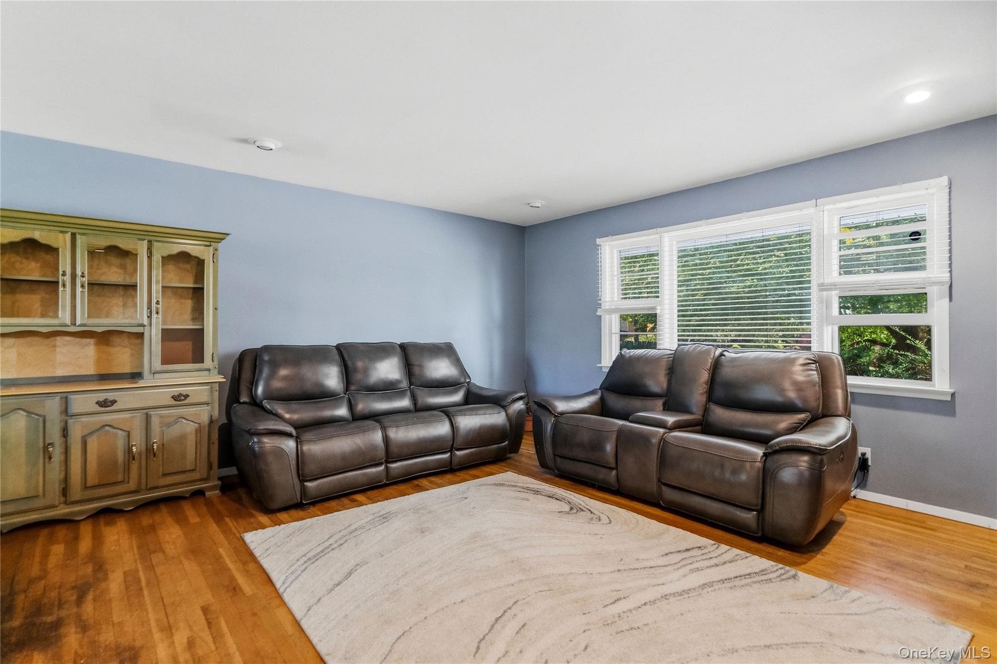 1691 Ivanhoe Drive thumbnail 11