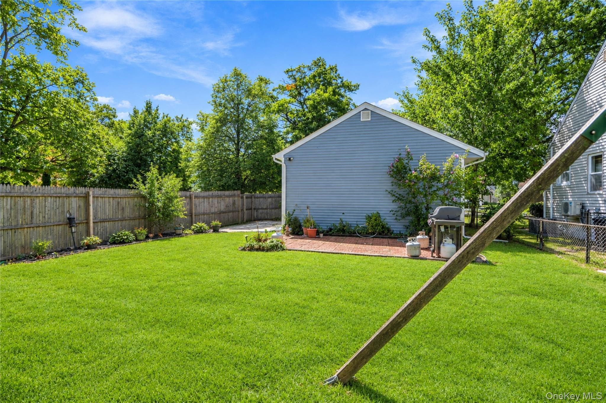 1691 Ivanhoe Drive thumbnail 25