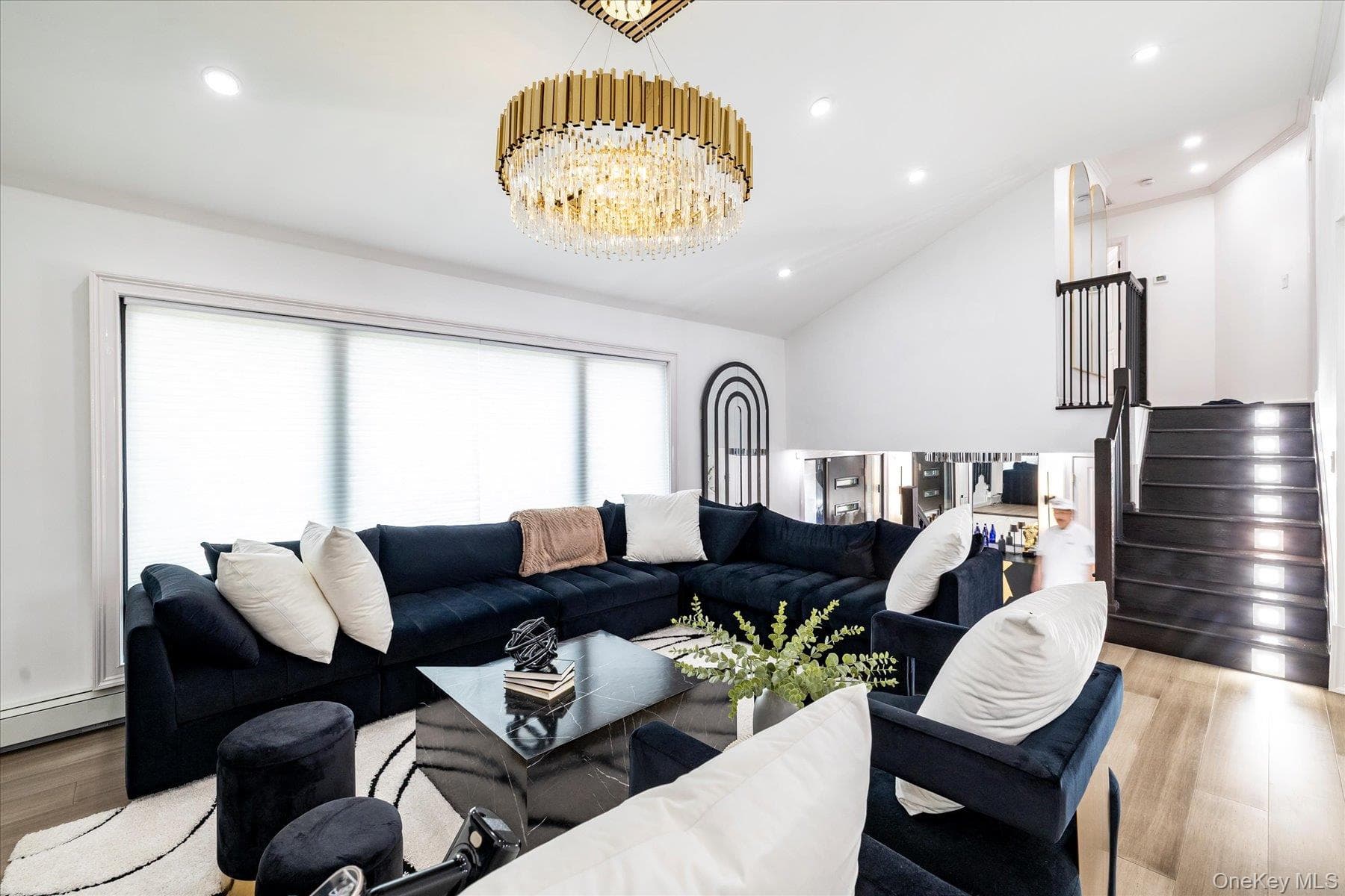 929 Jewel Drive thumbnail 7