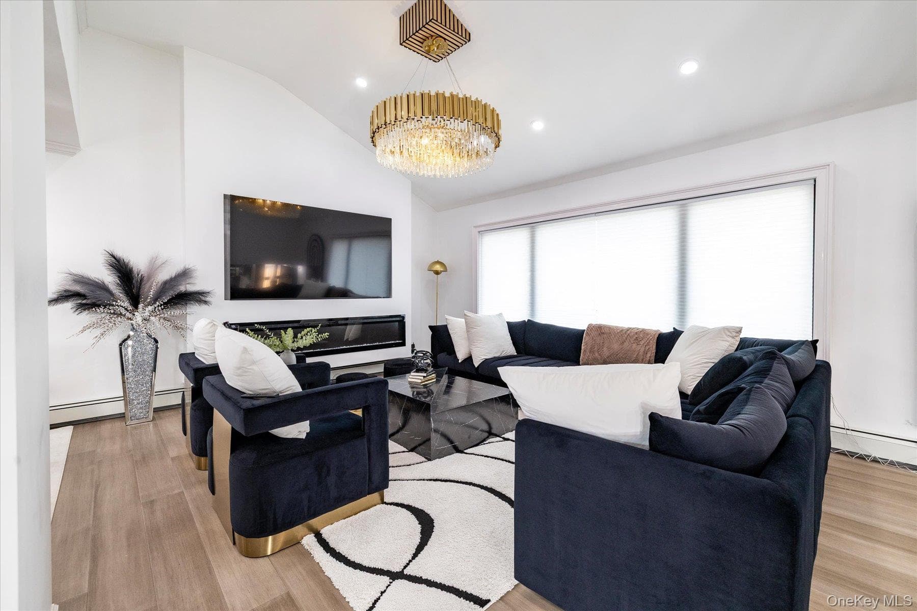 929 Jewel Drive thumbnail 6