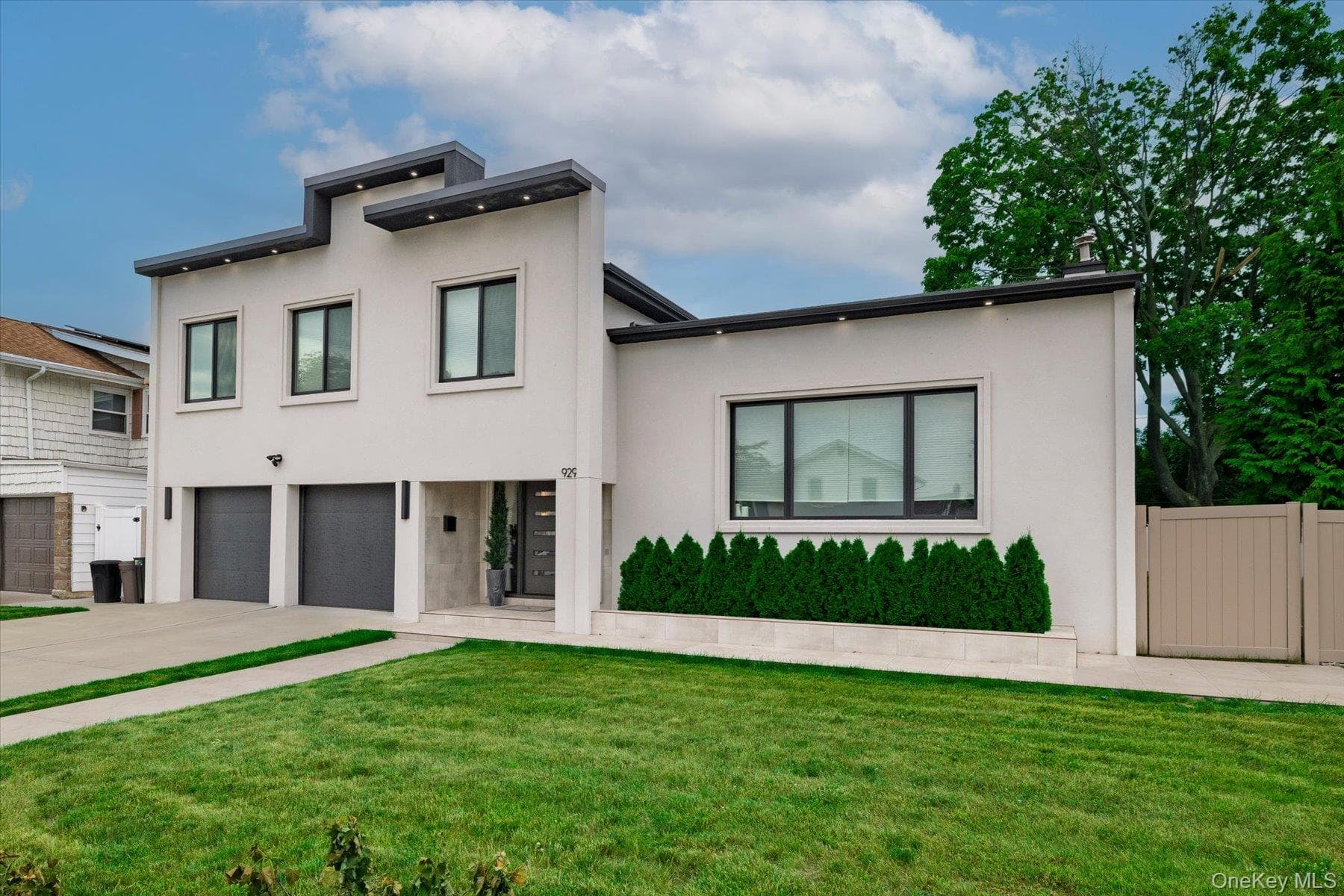 929 Jewel Drive thumbnail 2