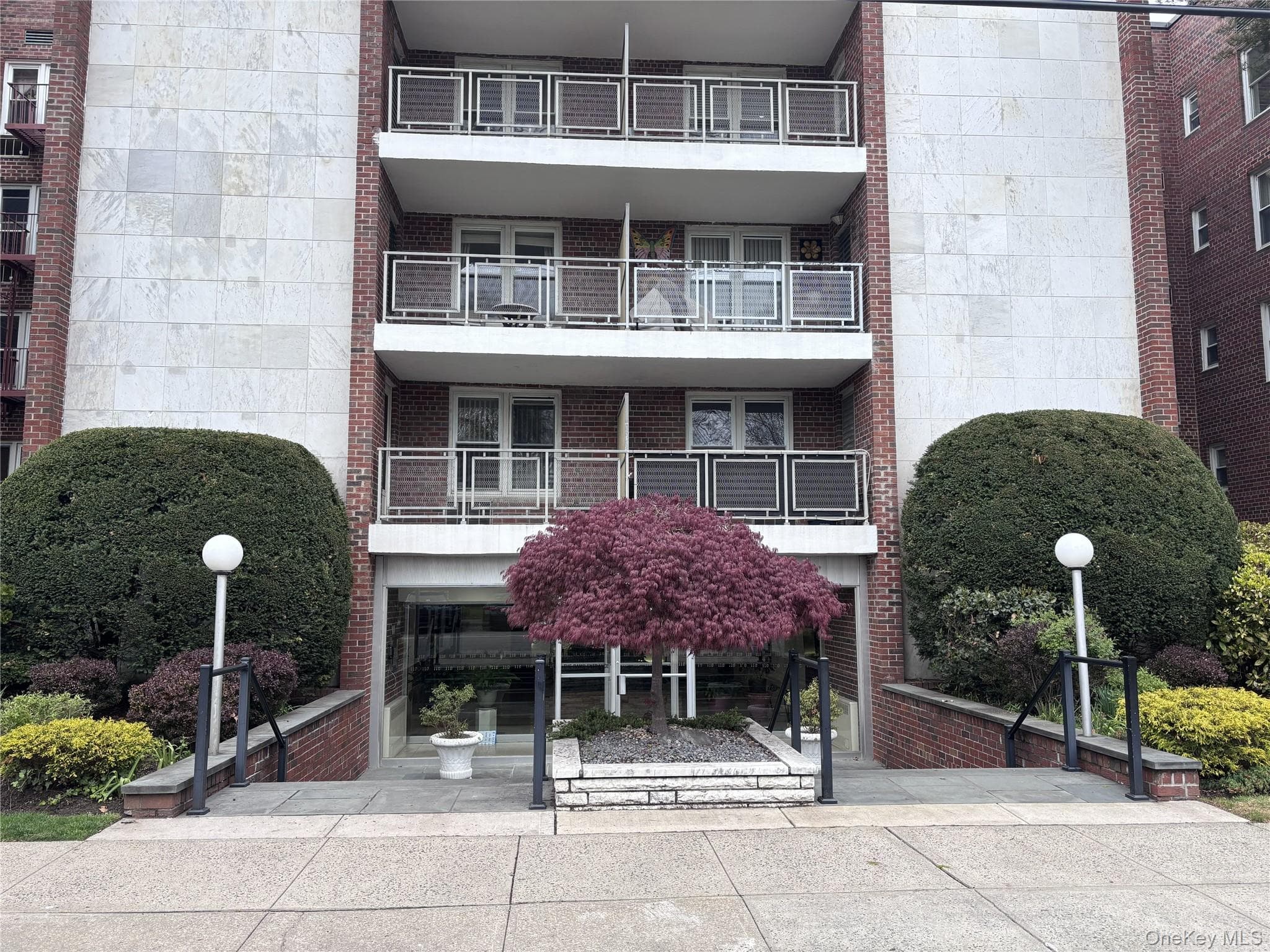 110 Brooklyn Avenue Unit: 3Q, Freeport