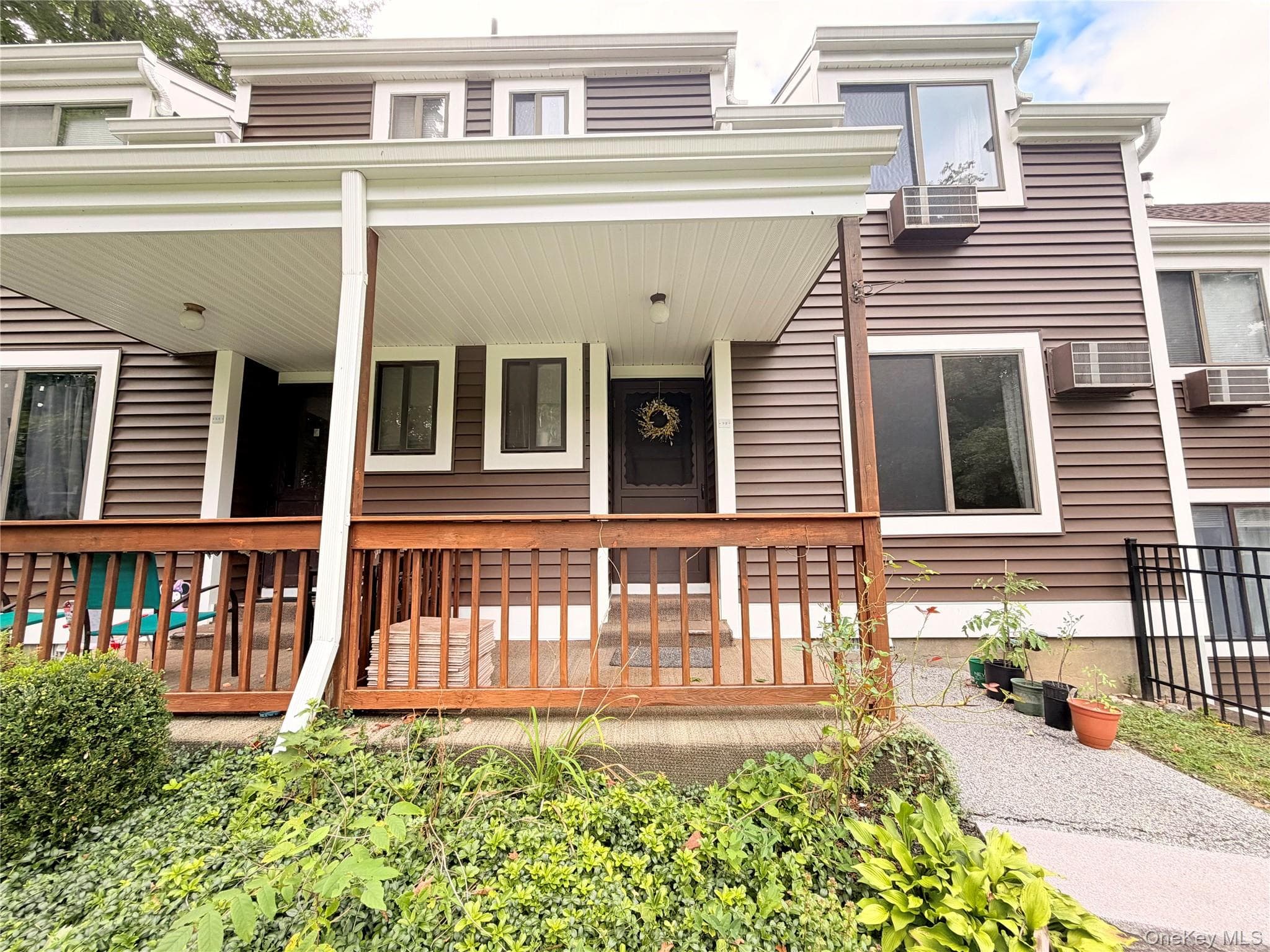 9 Heritage Drive Unit: B, Harriman