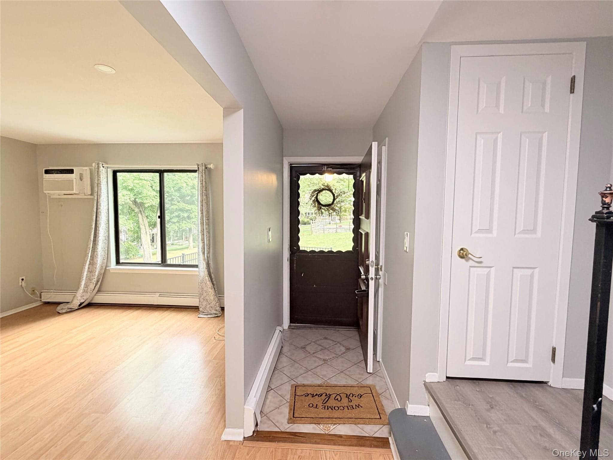 9 Heritage Drive Unit: B thumbnail 3