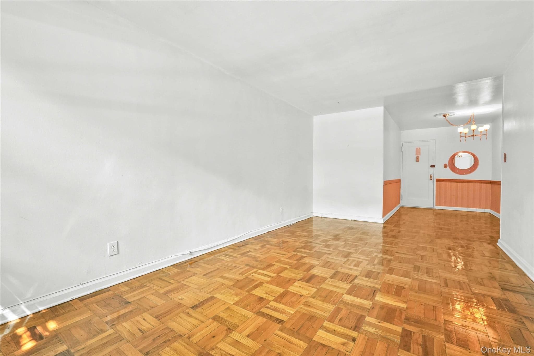26-21 Union Street Unit: 1A thumbnail 4