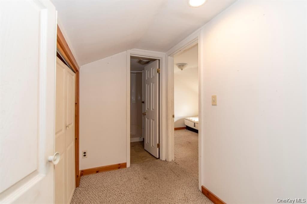 5619 East Scottsburg Road thumbnail 11
