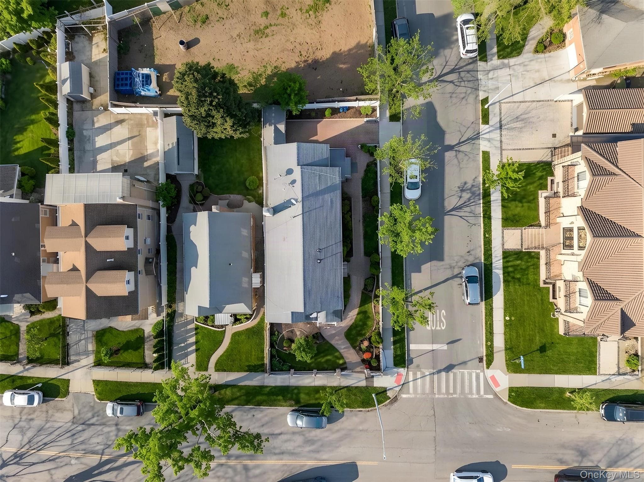 245-71 61st Avenue thumbnail 27