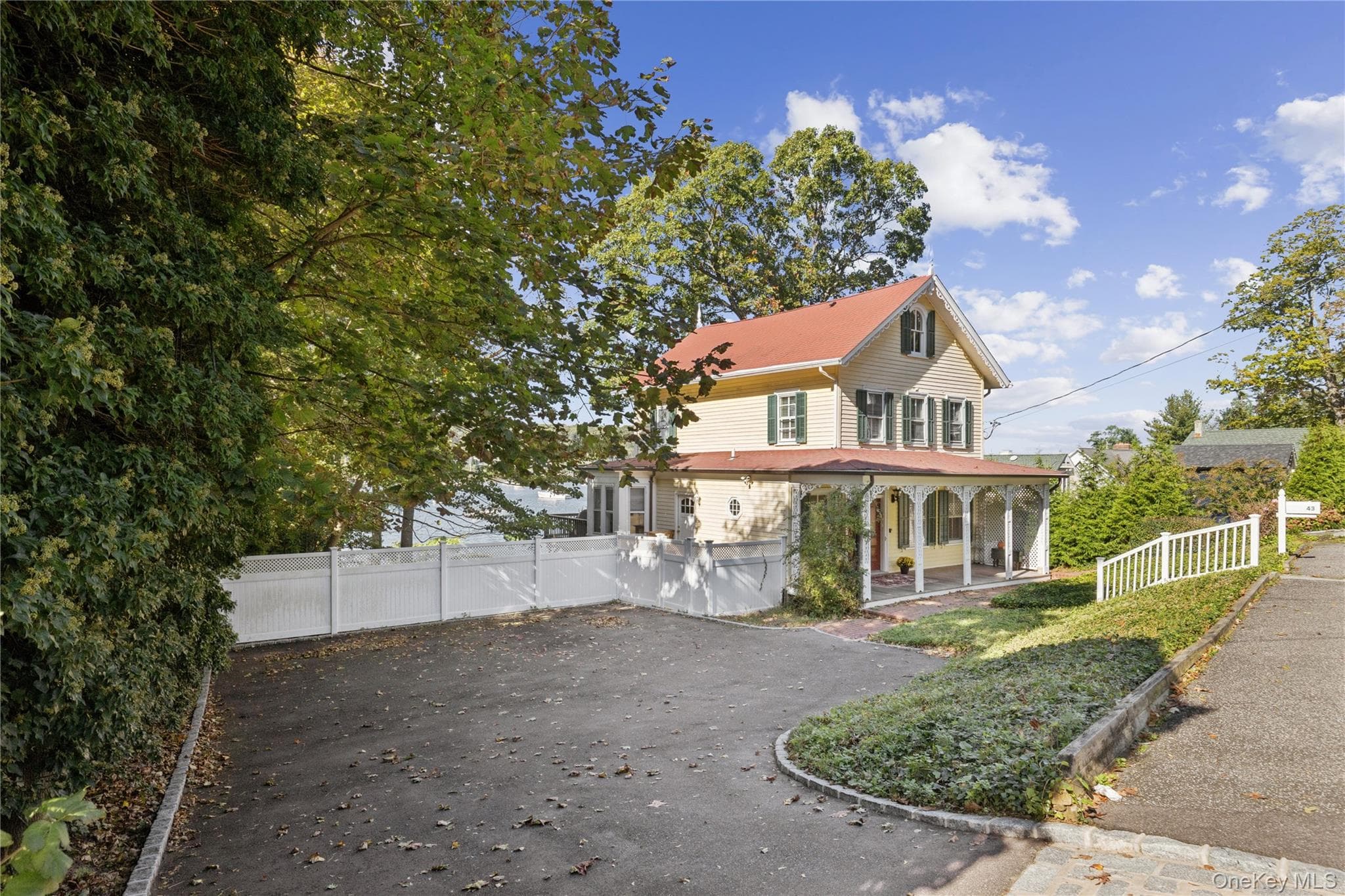 43 E Shore Road thumbnail 6