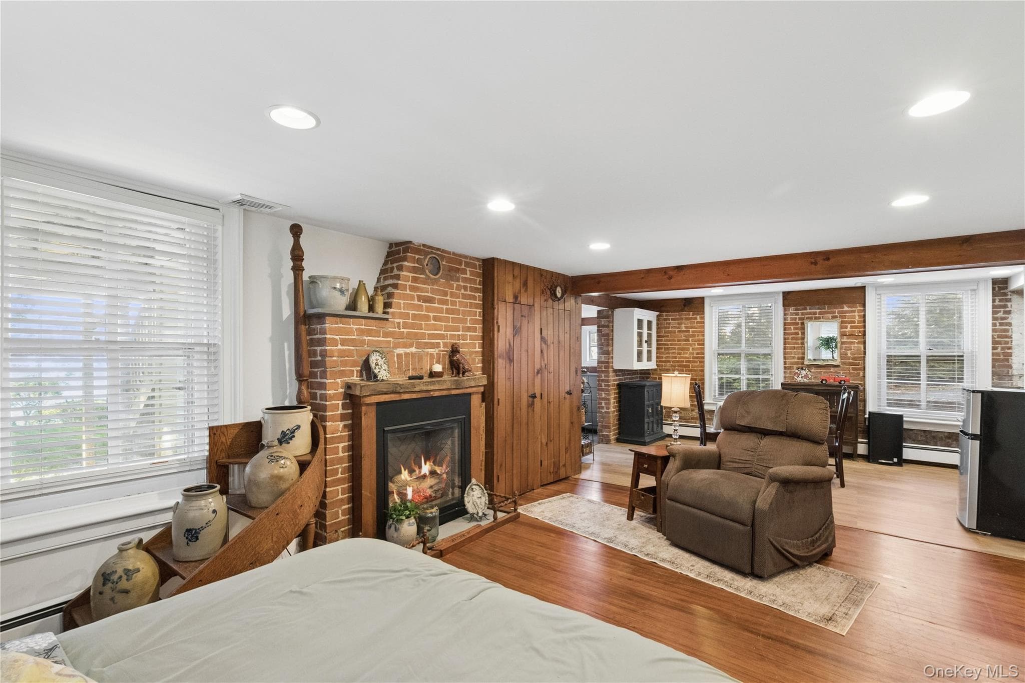 43 E Shore Road thumbnail 48