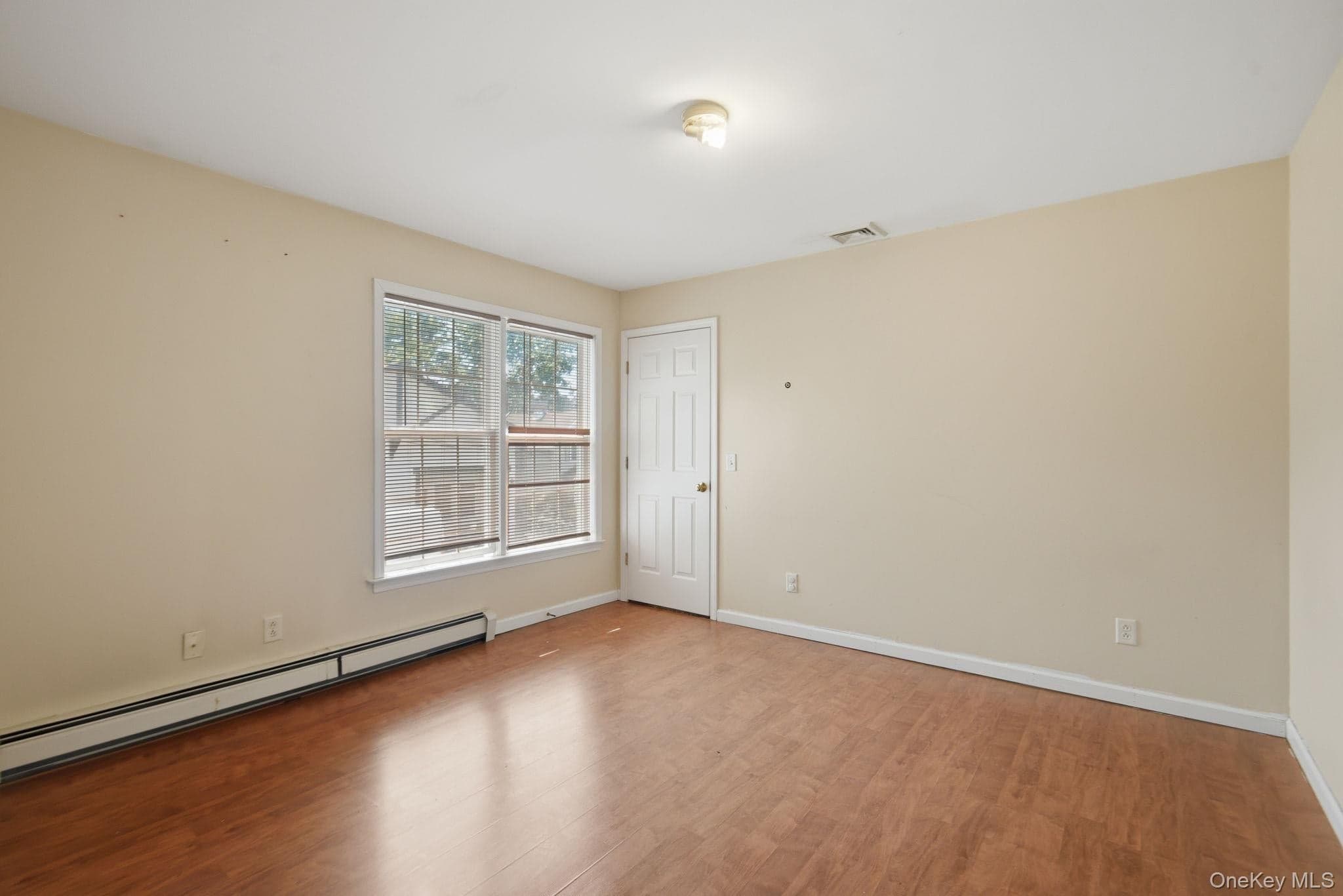 37 N Cedar Street thumbnail 20