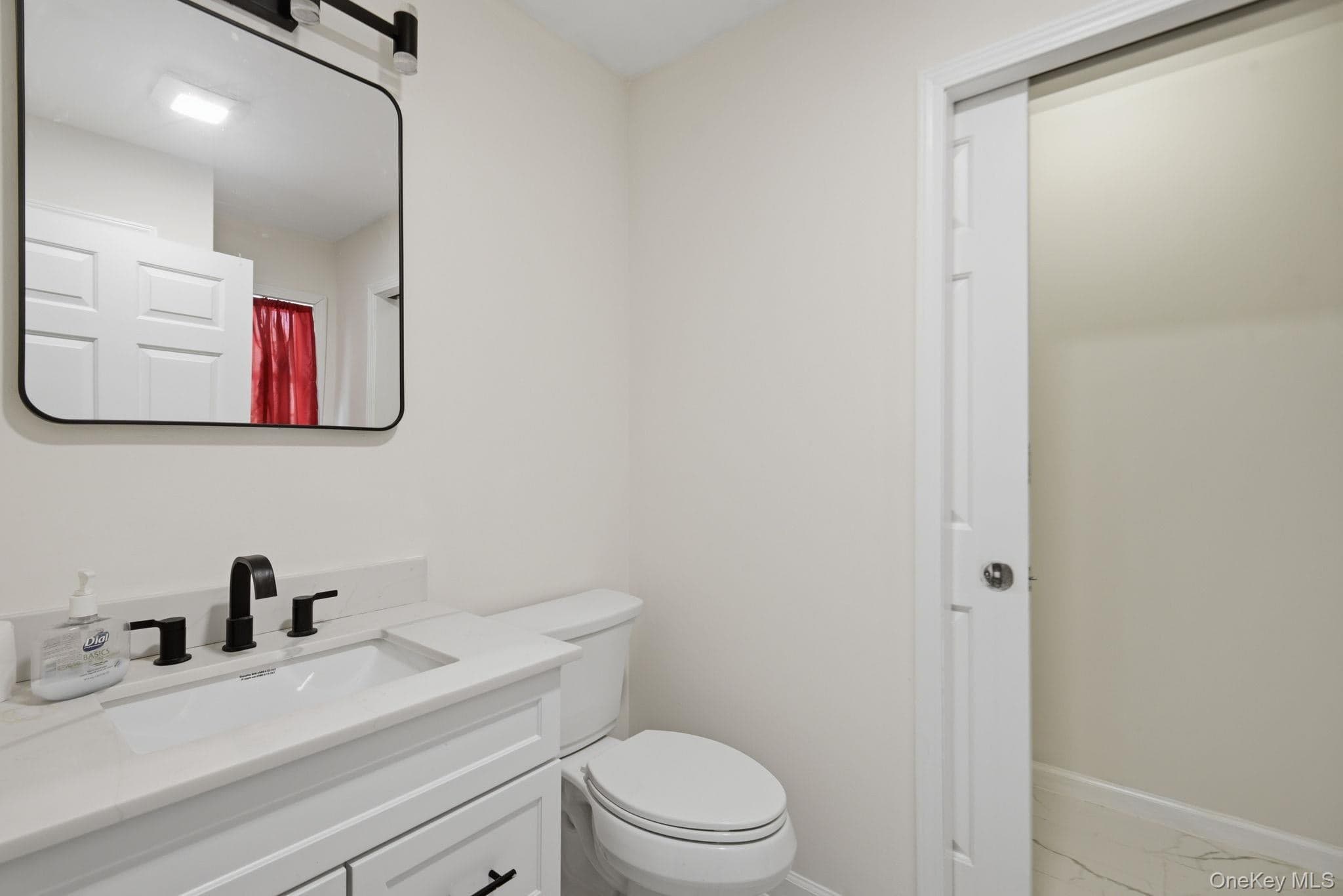 37 N Cedar Street thumbnail 15