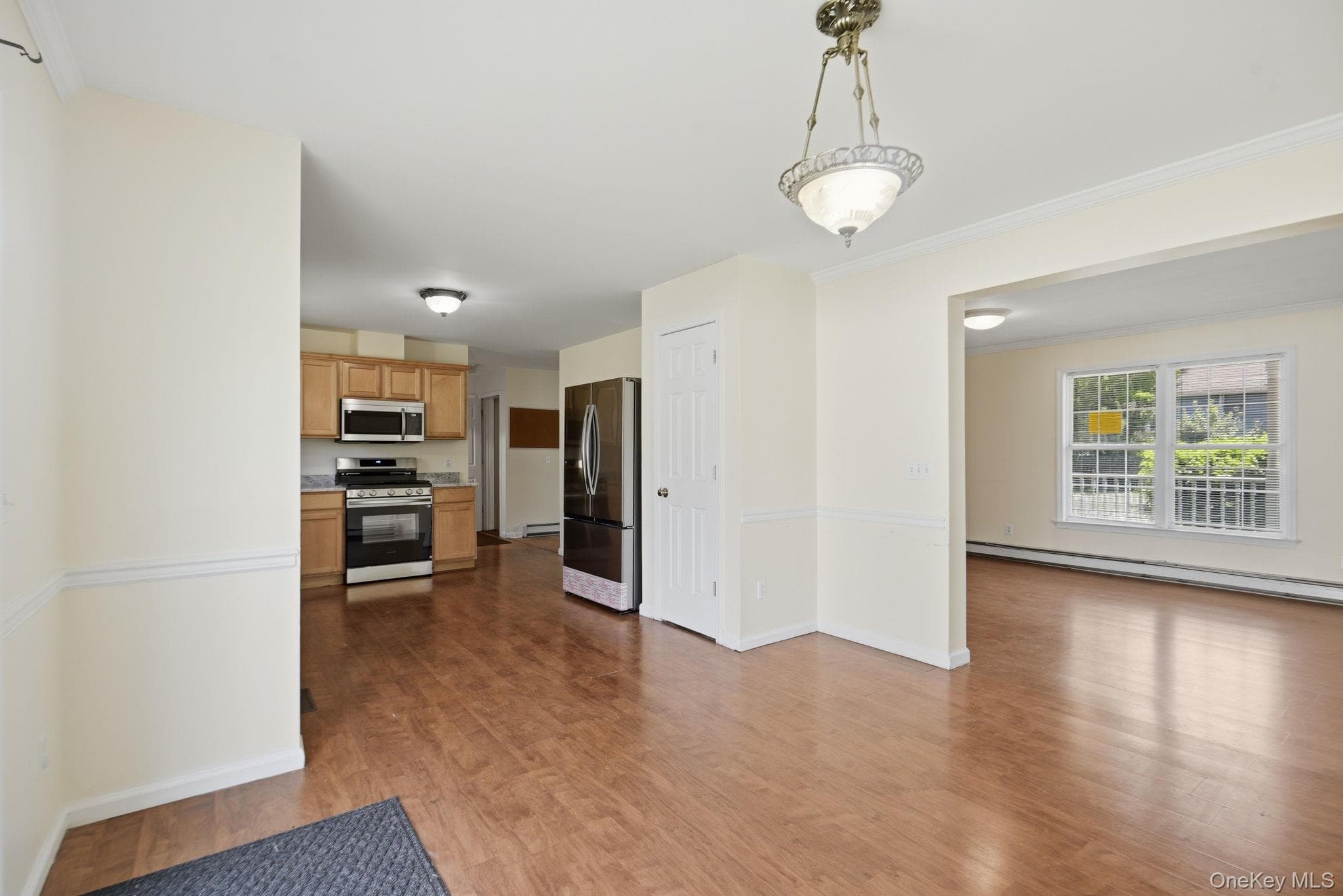 37 N Cedar Street thumbnail 11
