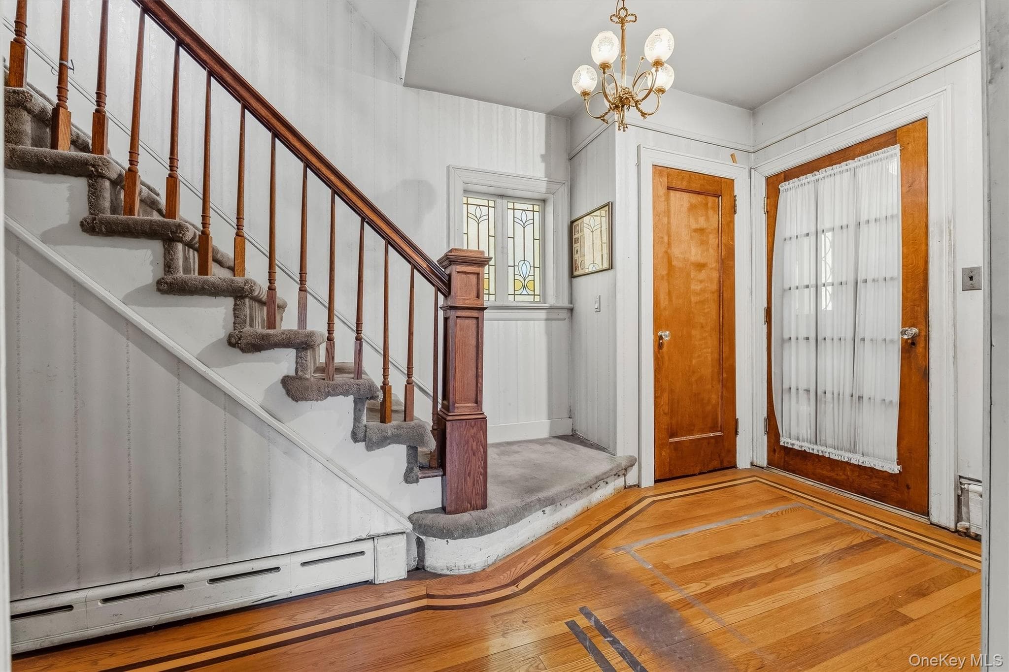 132 E 238th Street thumbnail 16