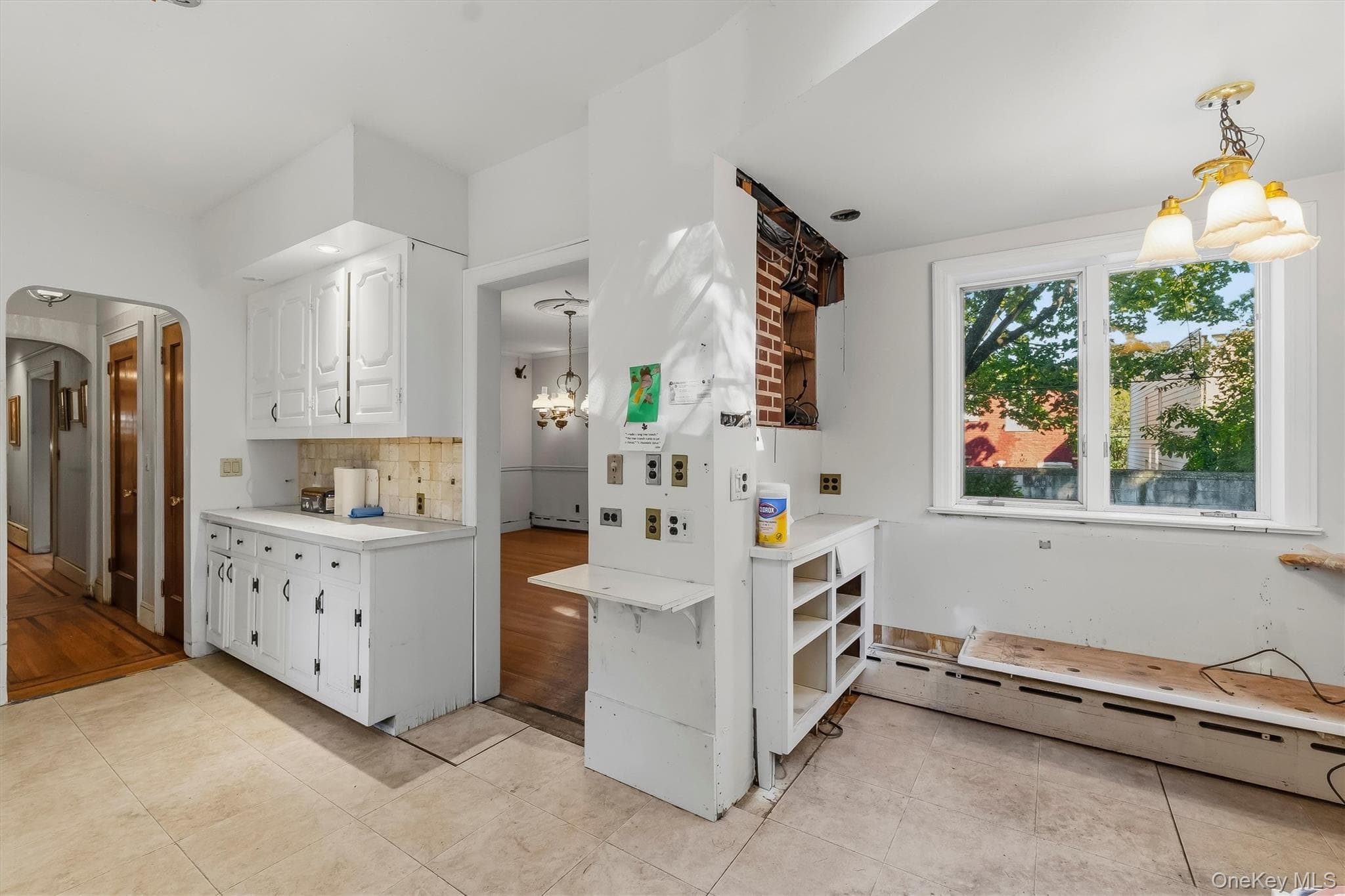 132 E 238th Street thumbnail 12