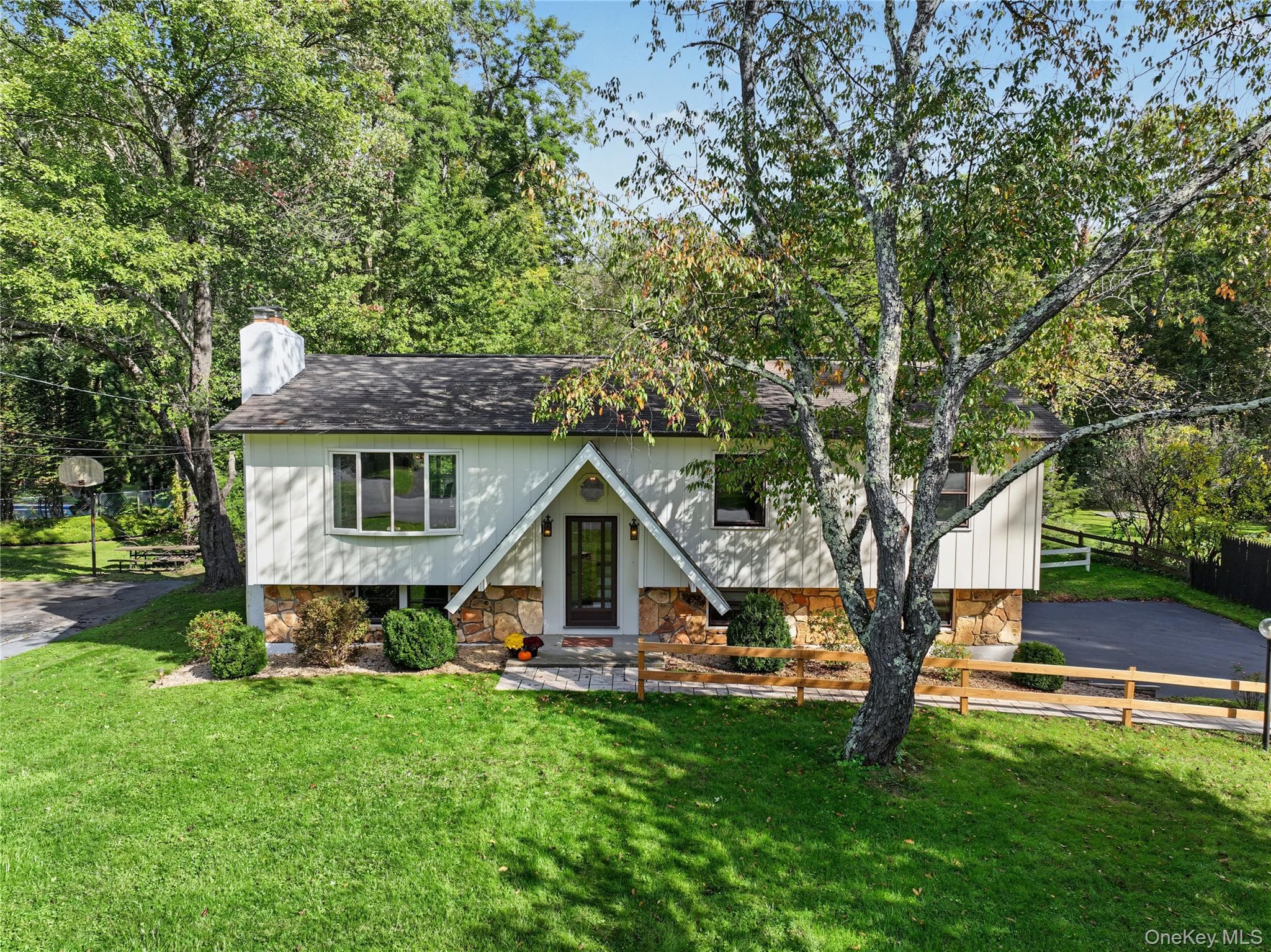 26 Tamarack Hill Drive thumbnail 28