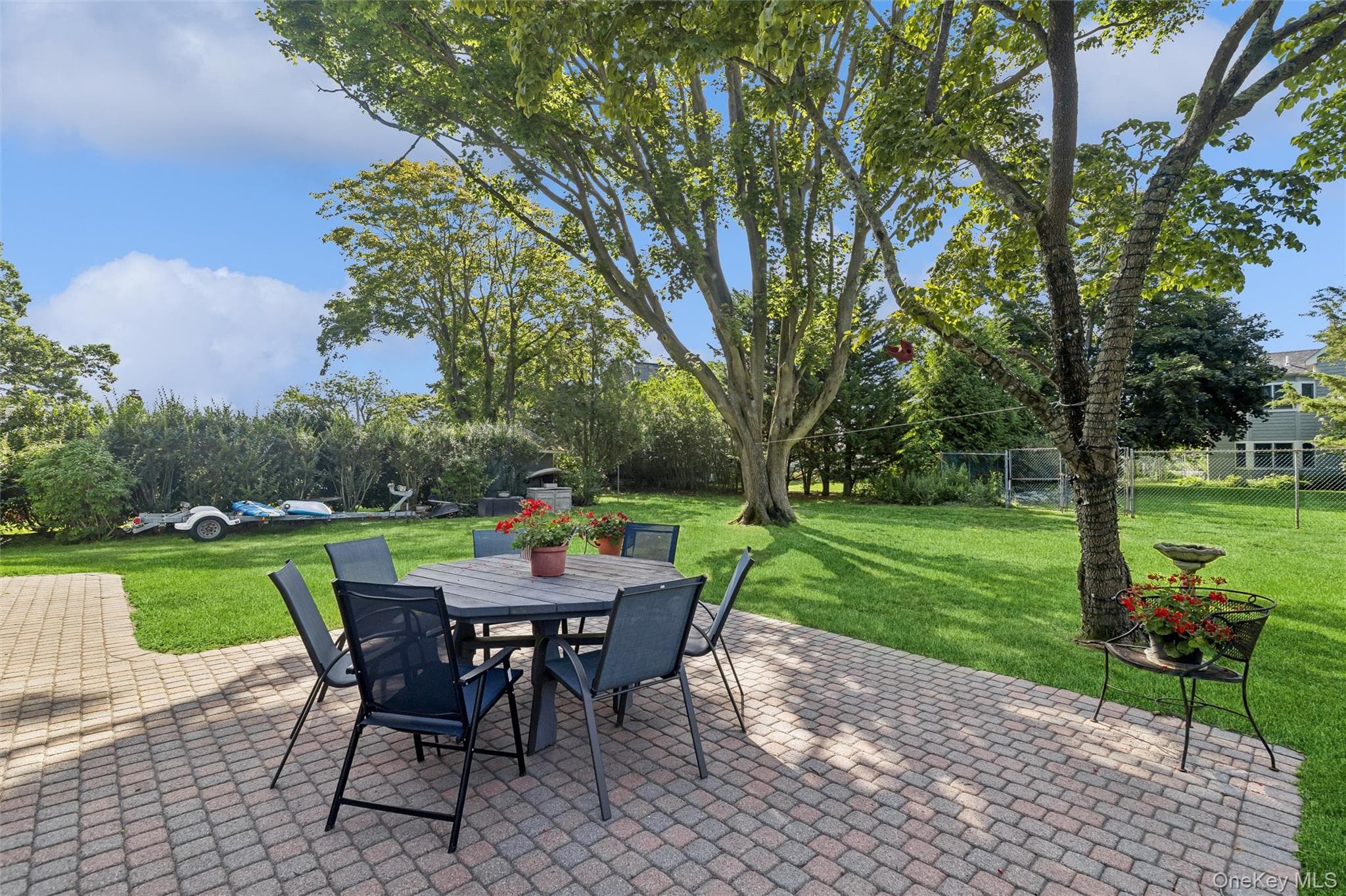 270 Opechee Avenue thumbnail 14