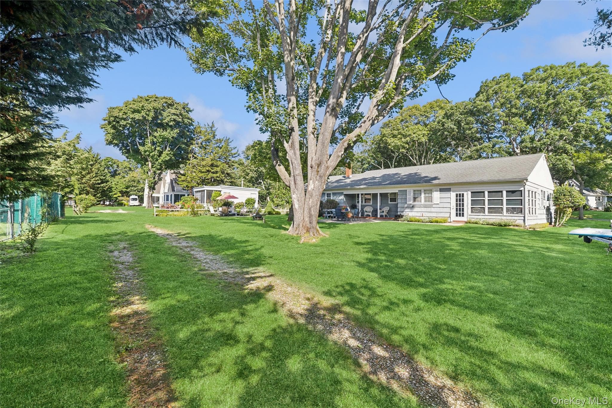270 Opechee Avenue thumbnail 17