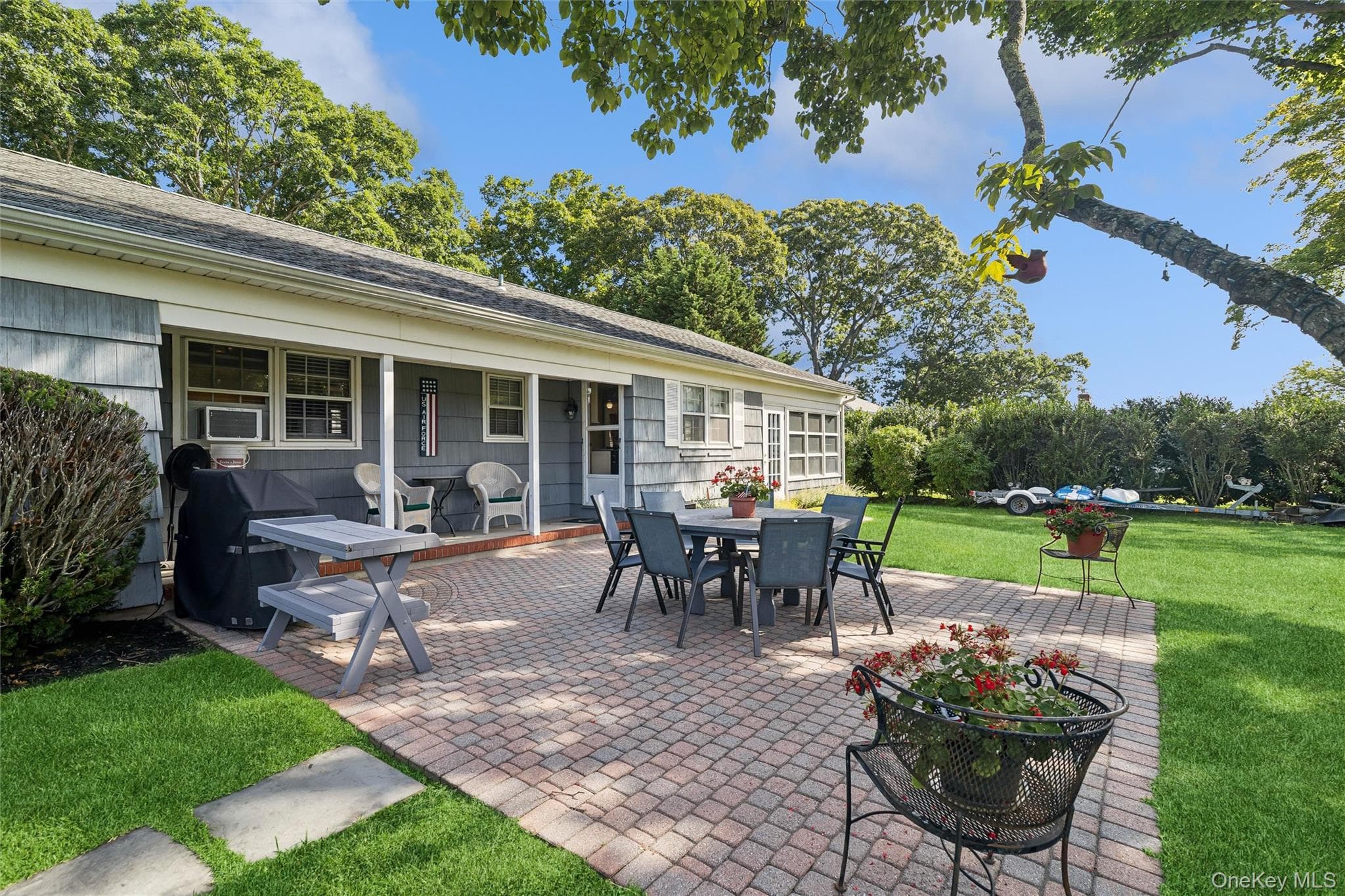 270 Opechee Avenue thumbnail 21