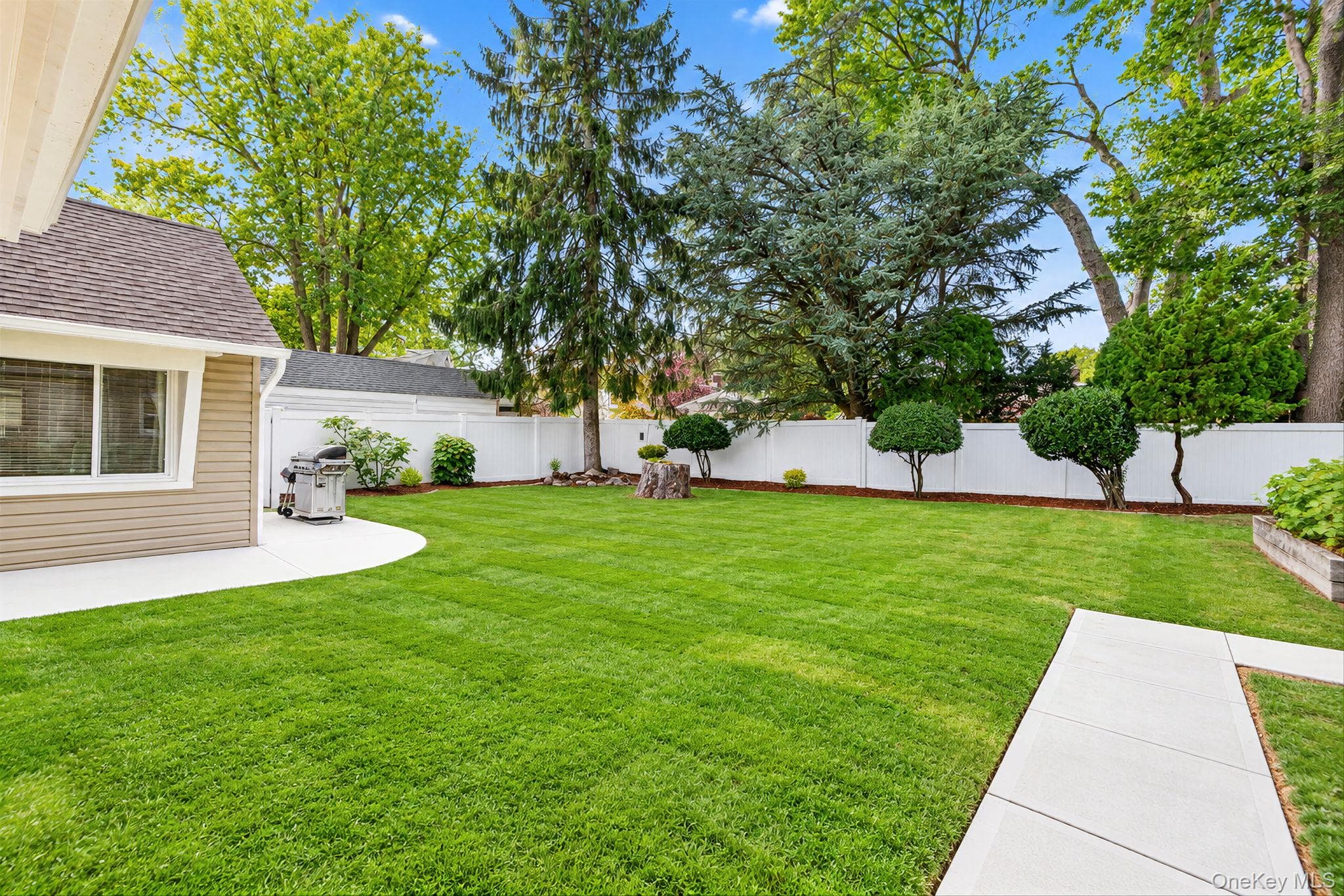 31 Lynwood Drive thumbnail 39