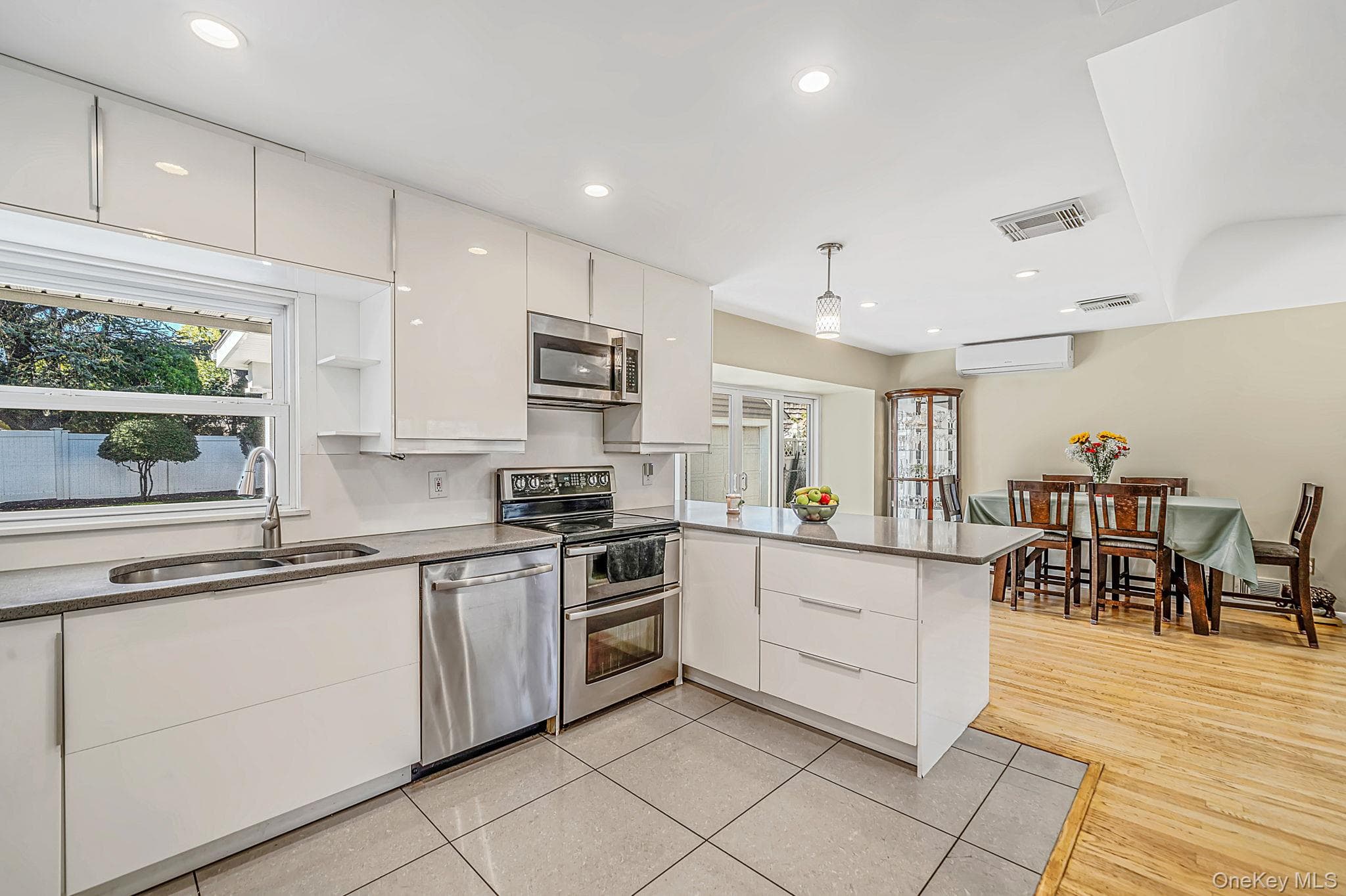 31 Lynwood Drive thumbnail 9