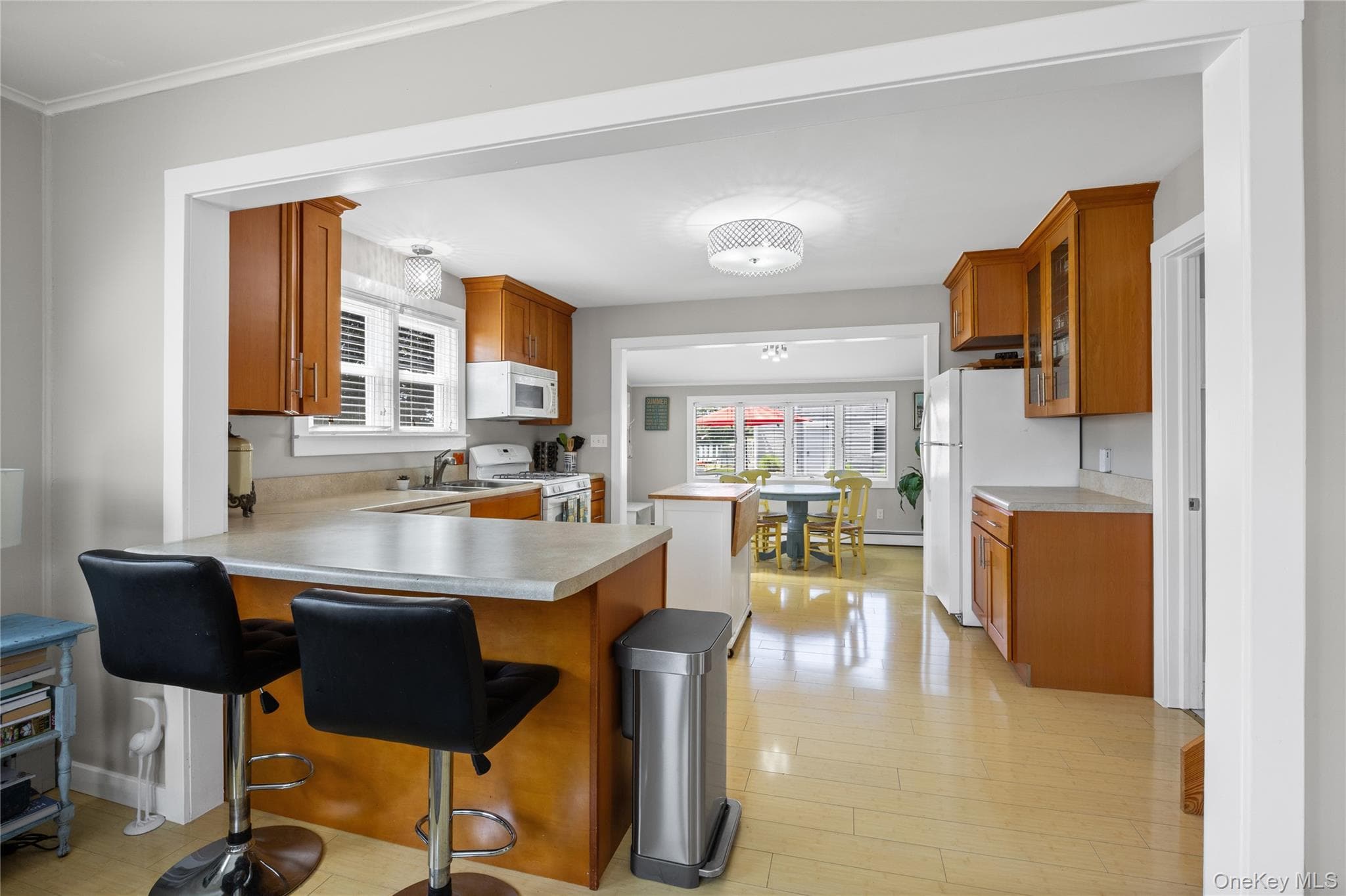 83 Beach Road thumbnail 13