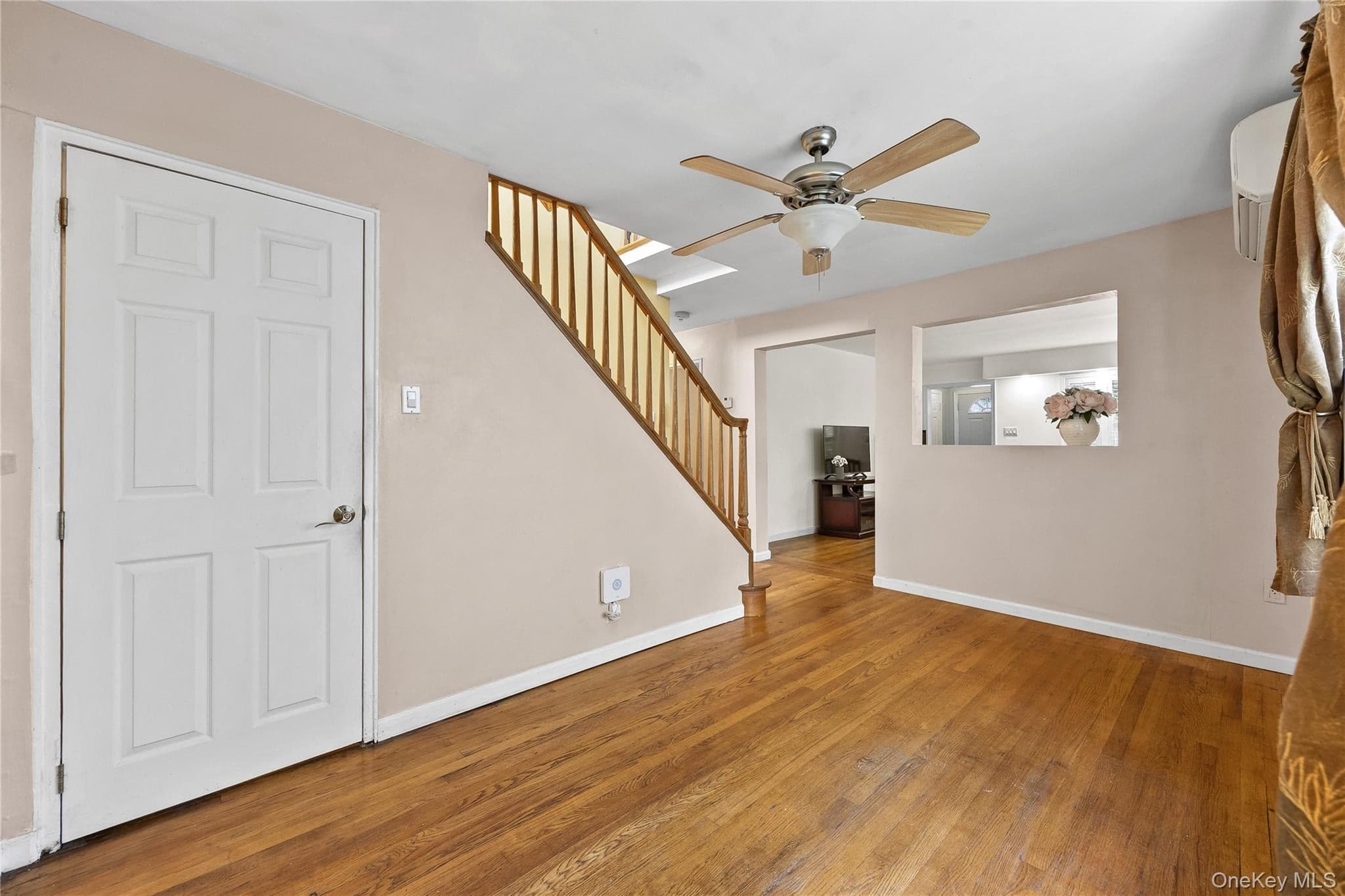 210-05 53rd Avenue thumbnail 8
