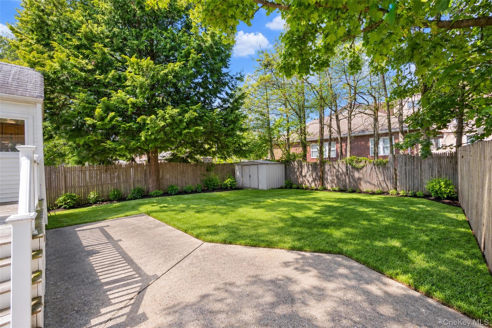 210-05 53rd Avenue thumbnail 27
