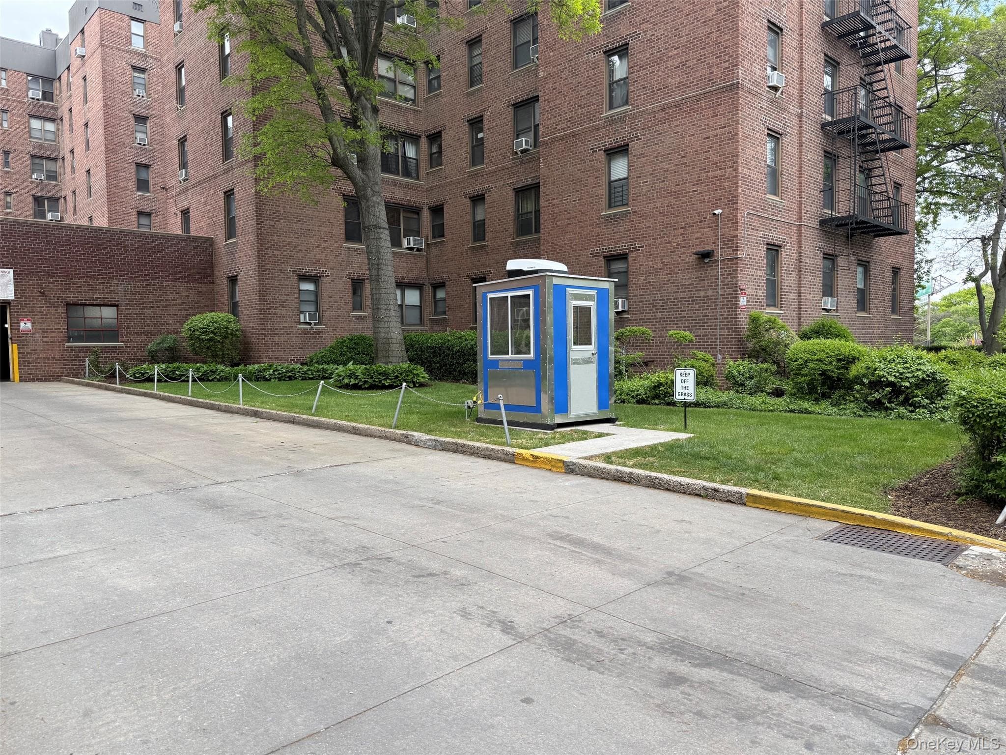 112-50 Northern Boulevard Unit: 3B thumbnail 19