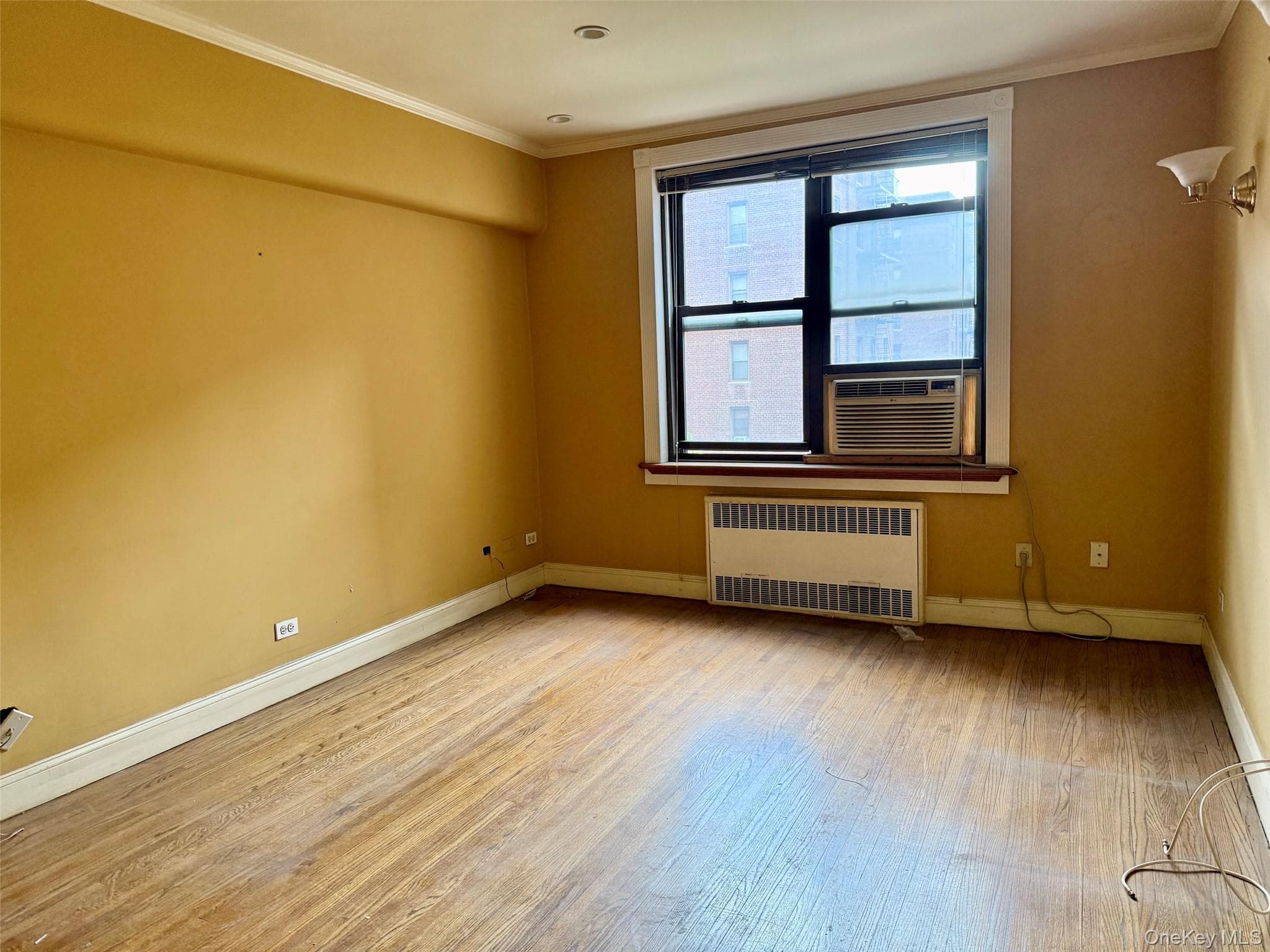 112-50 Northern Boulevard Unit: 3B thumbnail 2