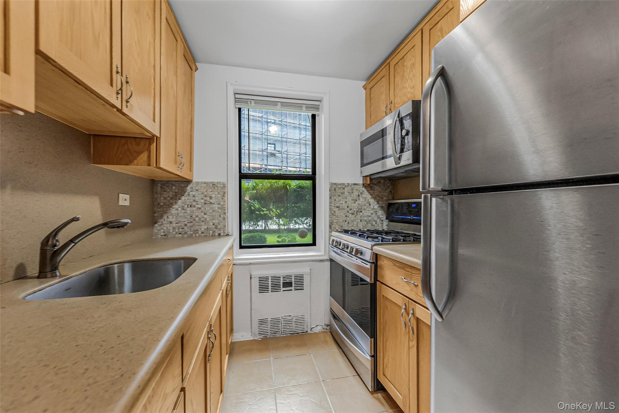 2550 Independence Avenue Unit: 2F thumbnail 5
