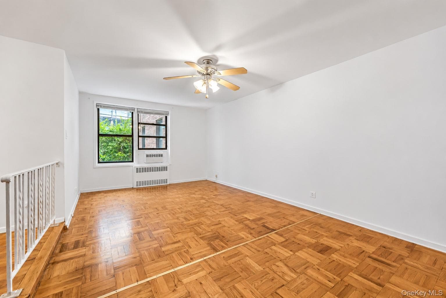 2550 Independence Avenue Unit: 2F thumbnail 3