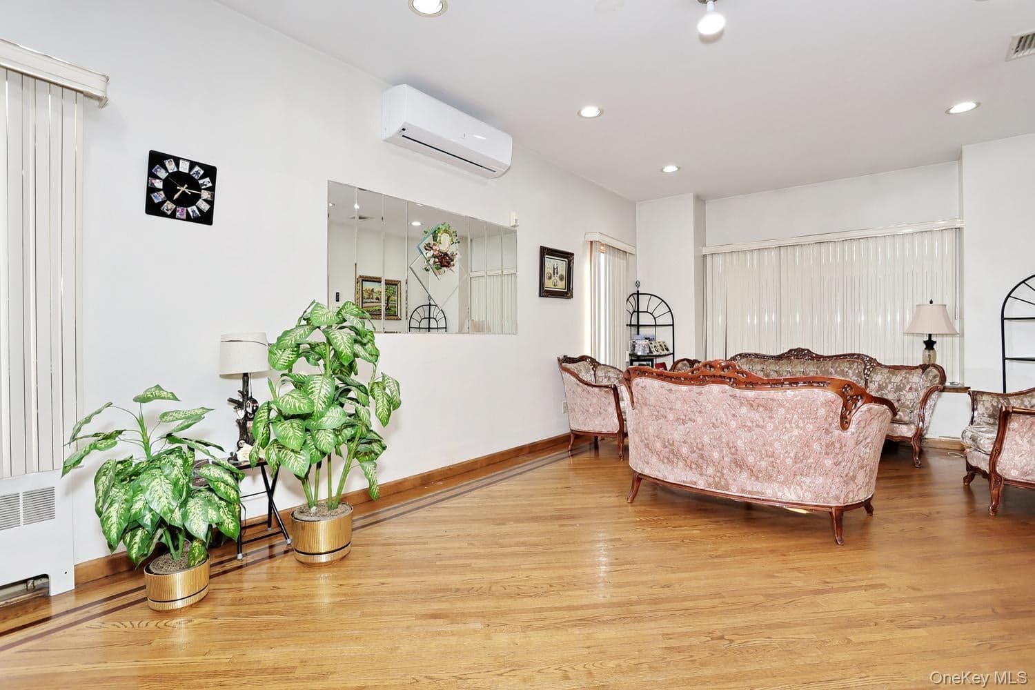1 Morris Road thumbnail 12