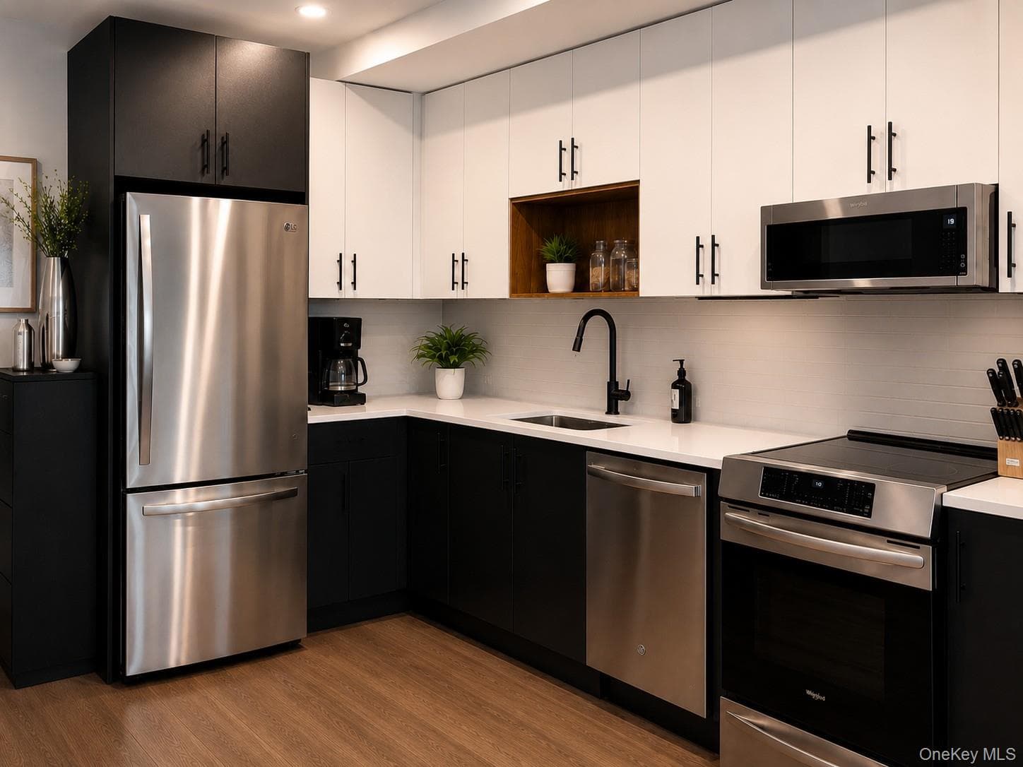 511 Evergreen Avenue Unit: 2D, Brooklyn