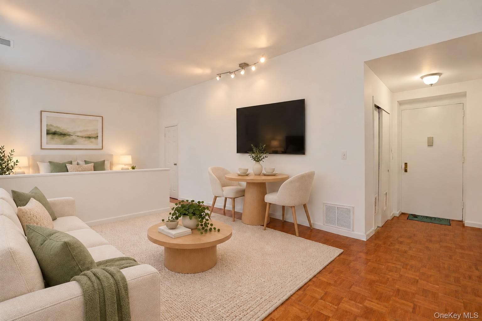 1250 North Avenue Unit: #204 thumbnail 3