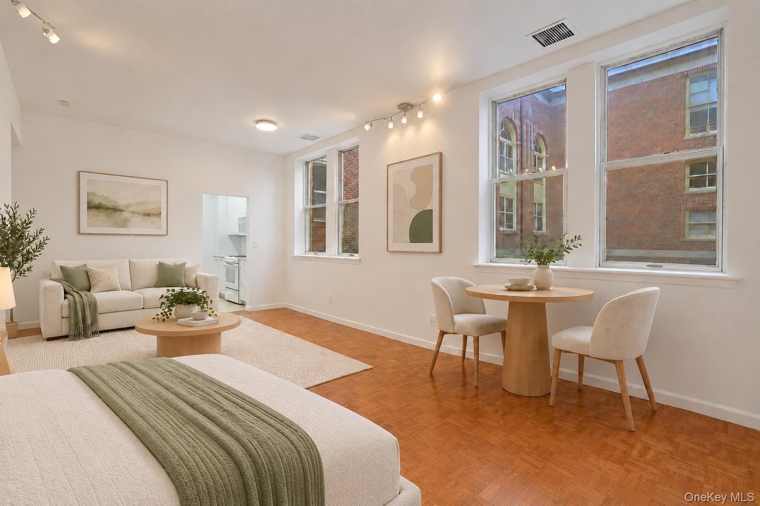 1250 North Avenue Unit: #204 thumbnail 6