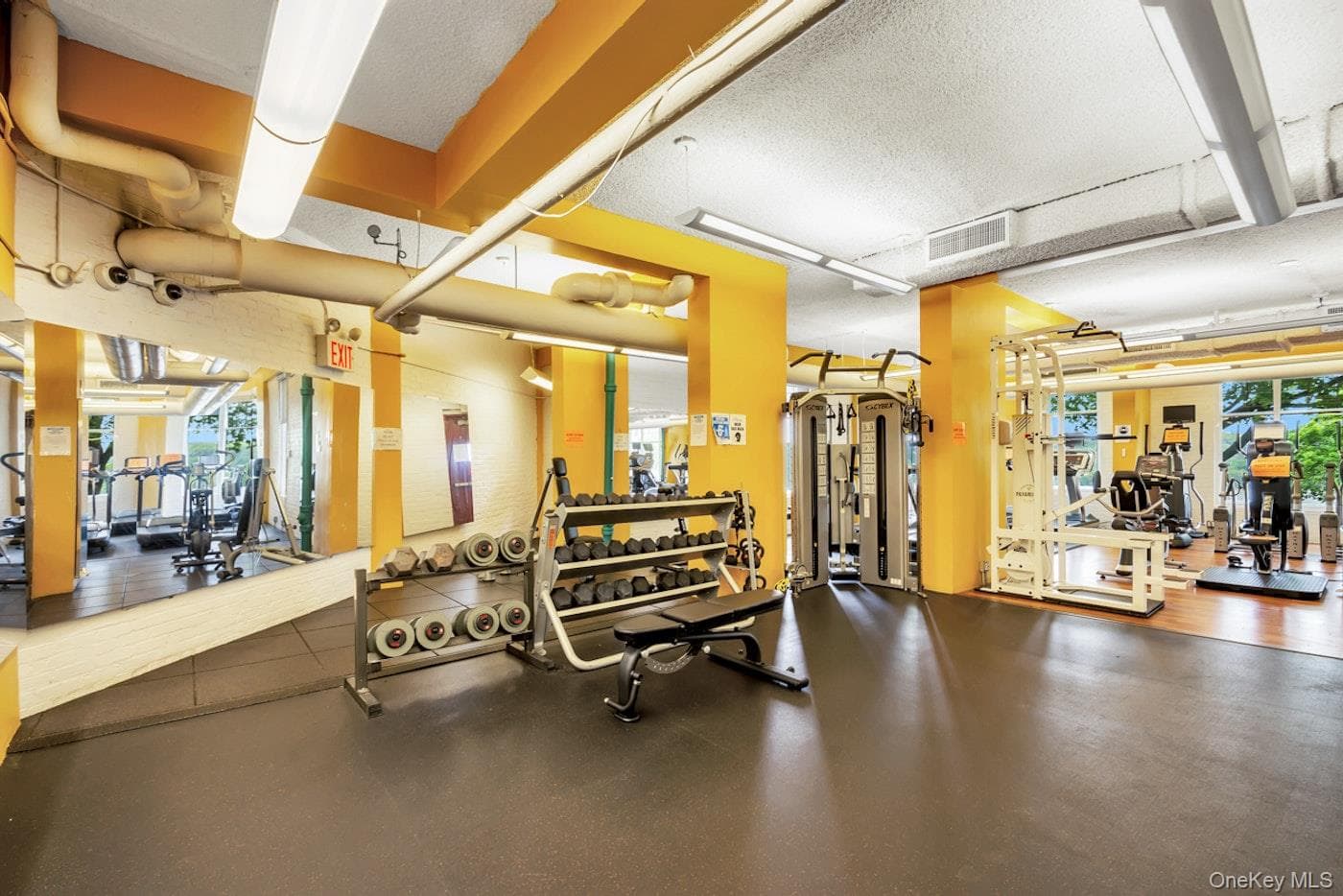 180 Cabrini Boulevard Unit: 118 thumbnail 41