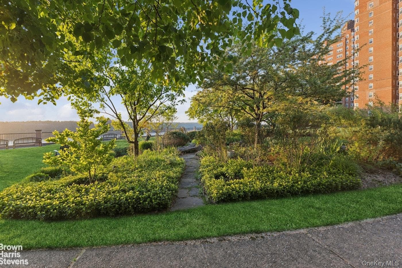 180 Cabrini Boulevard Unit: 118 thumbnail 22