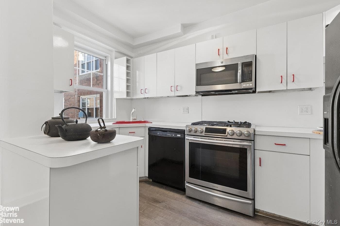 180 Cabrini Boulevard Unit: 118 thumbnail 25