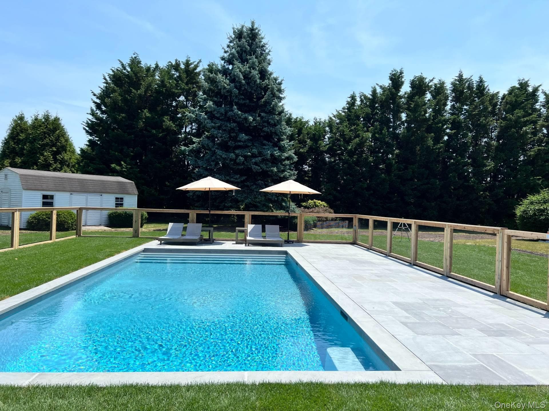 820 Gabriella Court thumbnail 18