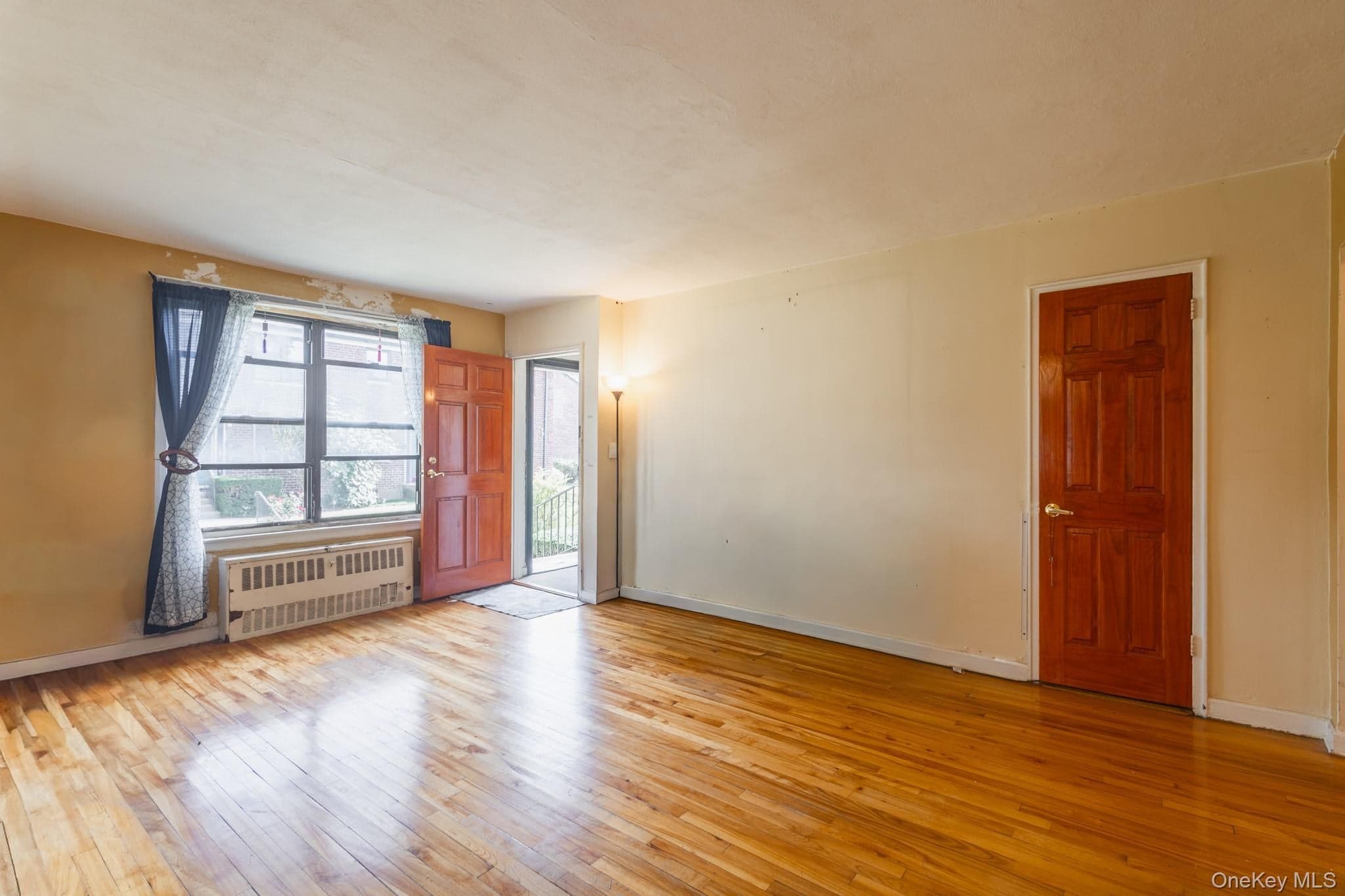 196-16 67th Avenue Unit: 1 thumbnail 12