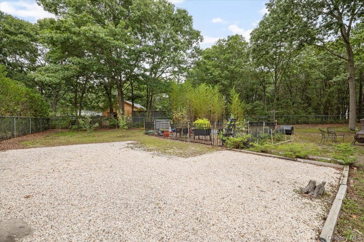393 Railroad Avenue thumbnail 31