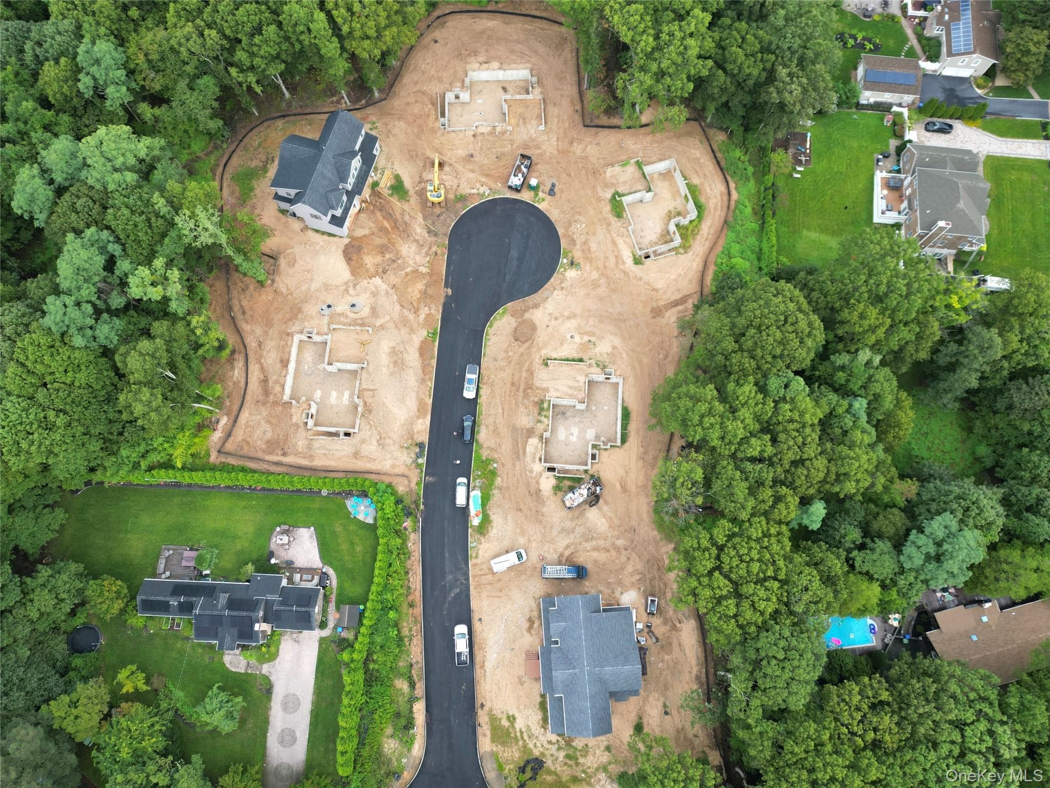 6 Pine Hill Ct thumbnail 3
