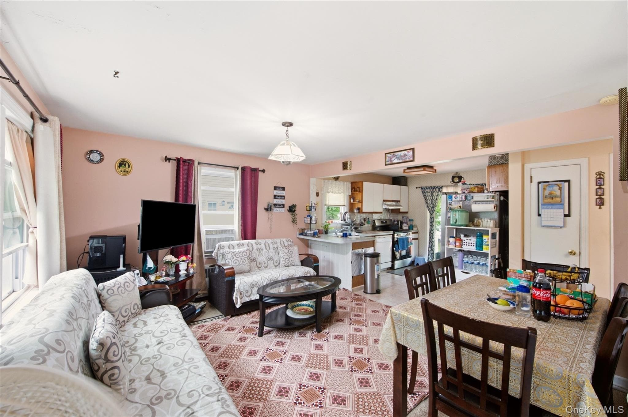 5 Putnam Place thumbnail 4