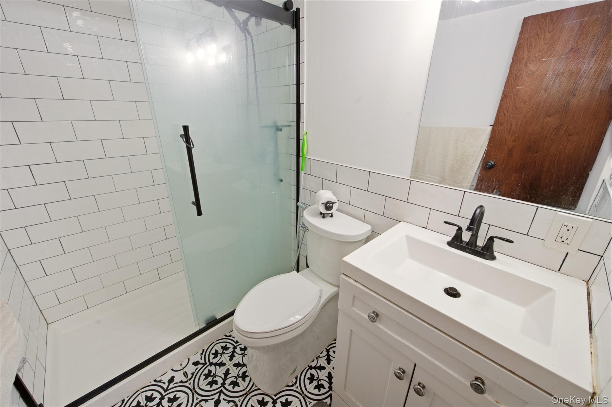 5 Putnam Place thumbnail 15
