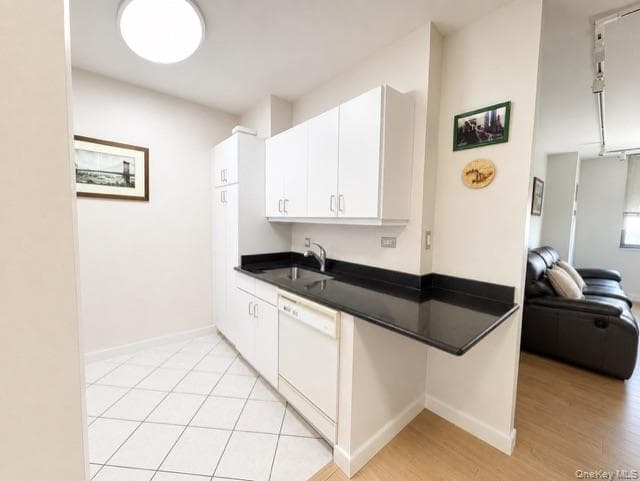27110 Grand Central Parkway PKWY Unit: 16M thumbnail 6
