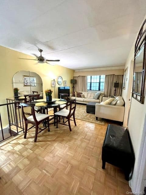 6809 242nd Street Unit: 33A thumbnail 12