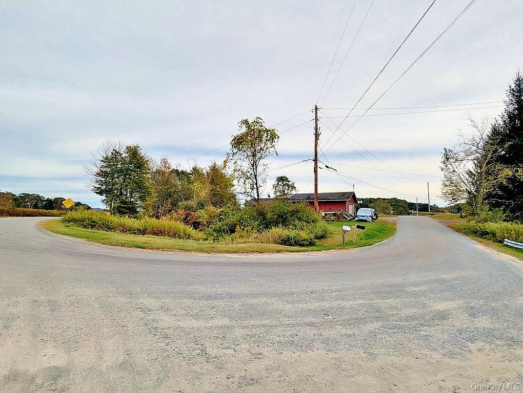 000 Kautz Road thumbnail 12
